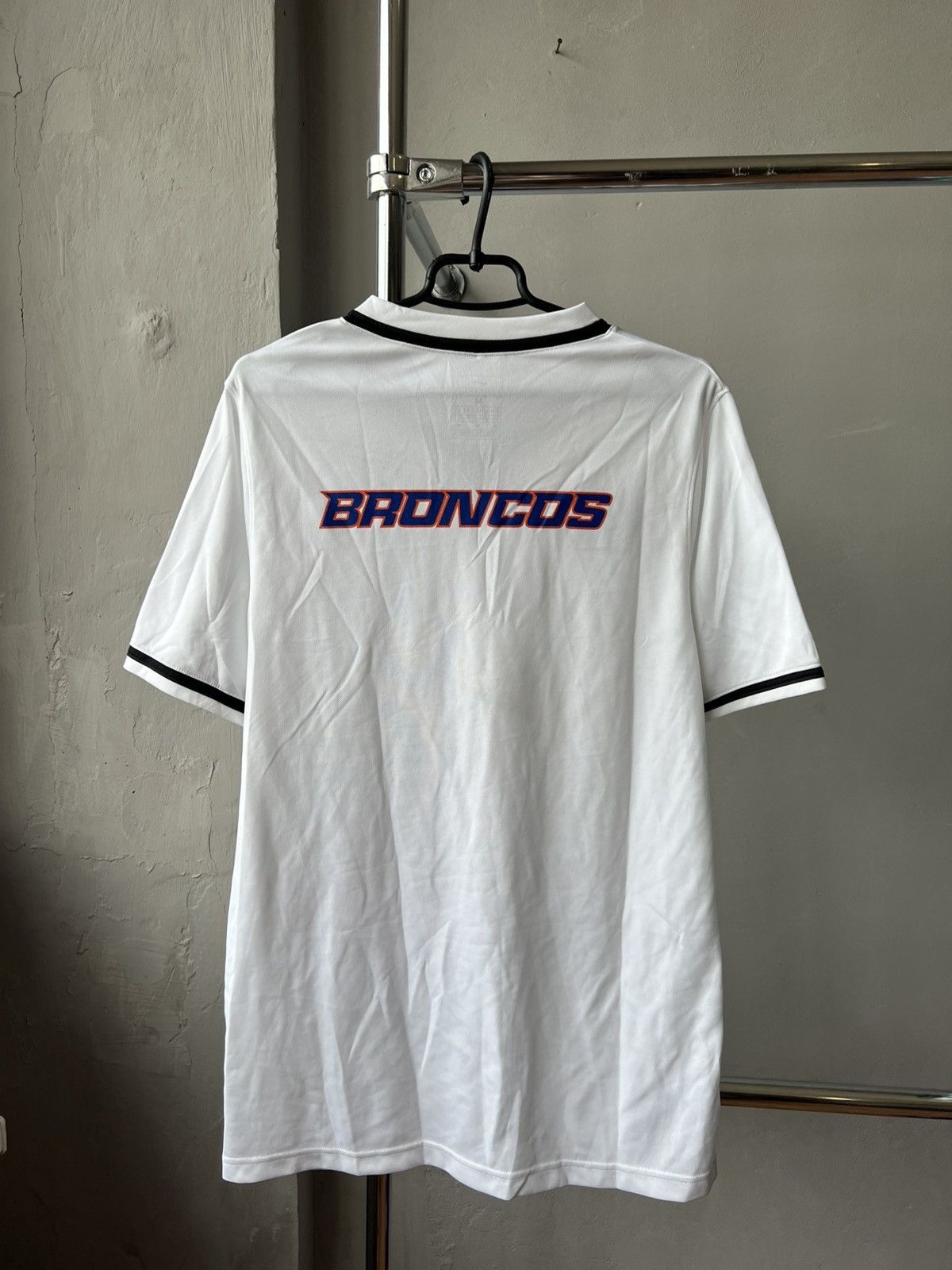 Nike NIKE BOISE STATE BRONCOS BASEBALL JERSEY SHIRT MEN’S NWT NEW Size US M / EU 48-50 / 2 - 14 Thumbnail