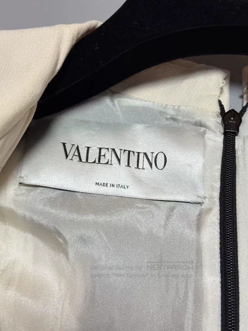 Valentino Valentino dress Size M / US 6-8 / IT 42-44 - 4 Thumbnail