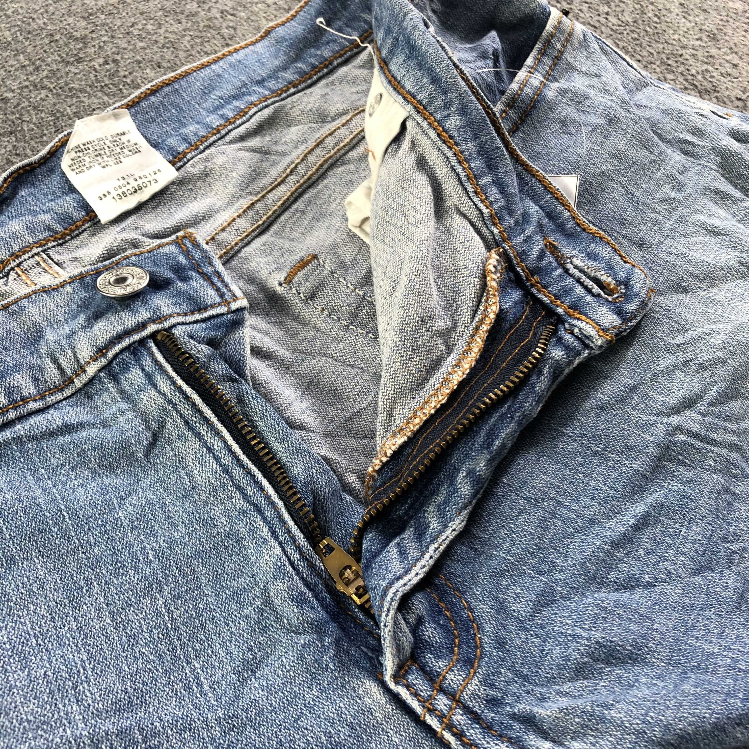 Levi's Vintage Blue Wash Levis Jeans-J3268 Size US 36 / EU 52 - 8 Thumbnail