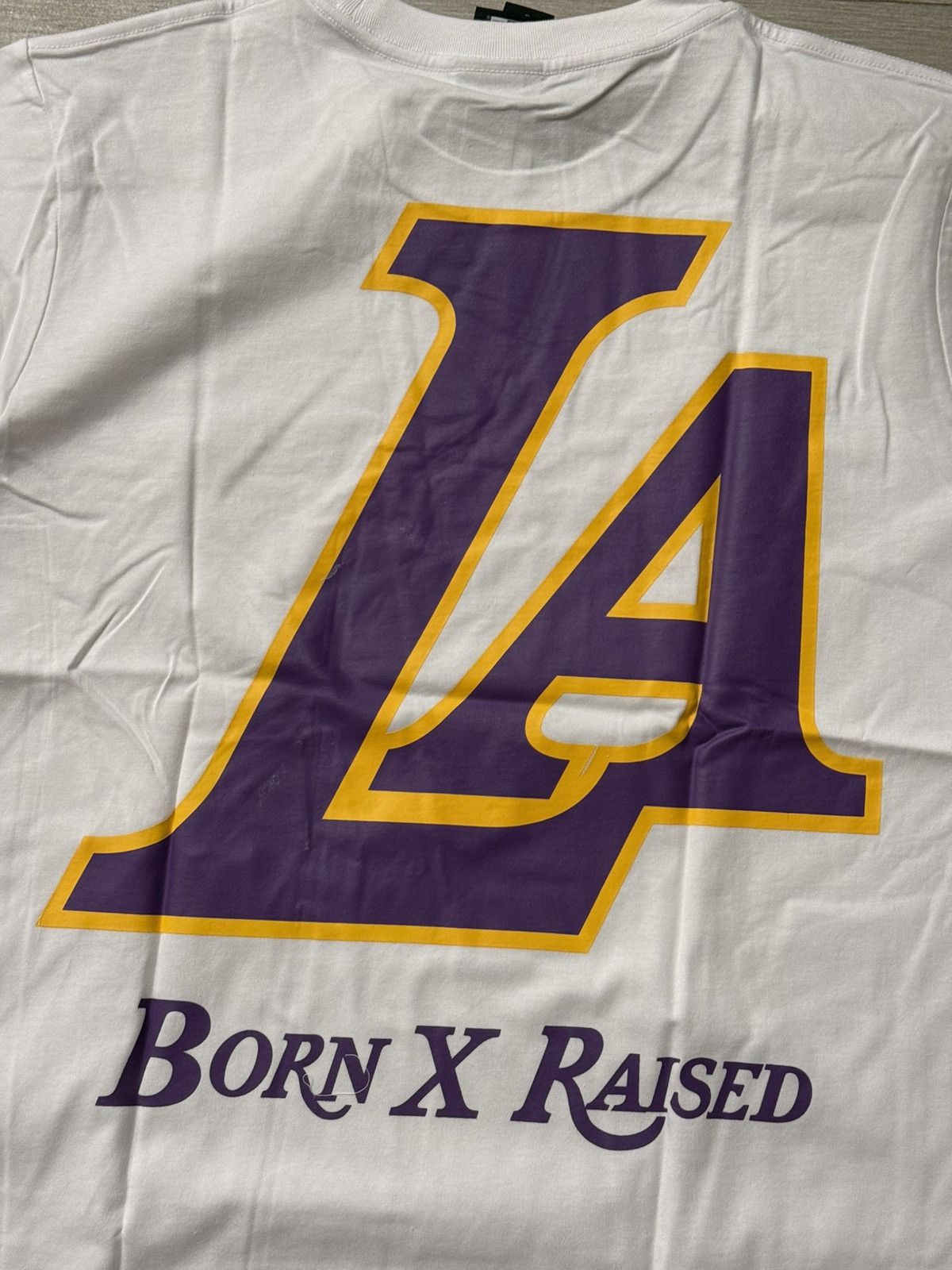 Born X Raised × NBA × New Era BORN X RAISED New Era Los Angeles Lakers LA Tee White Large Size US L / EU 52-54 / 3 - 8 Thumbnail