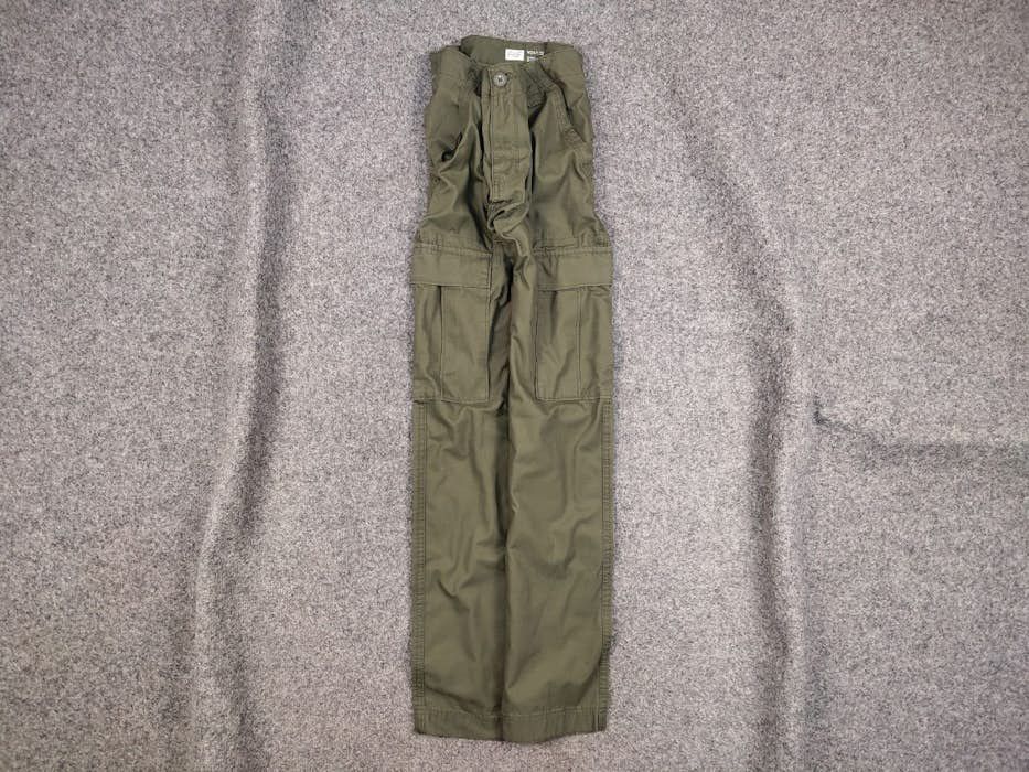 Japanese Brand Vintage Casual Japanese Style Green Cargo Straight Pants Size US 34 / EU 50 - 1 Thumbnail