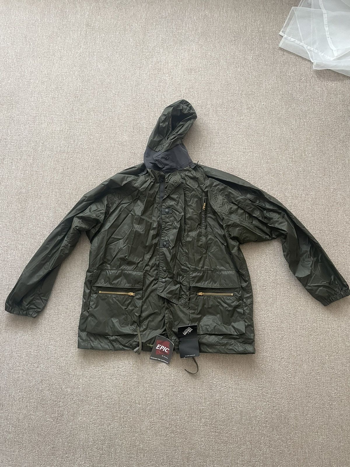 Corona trek traveler