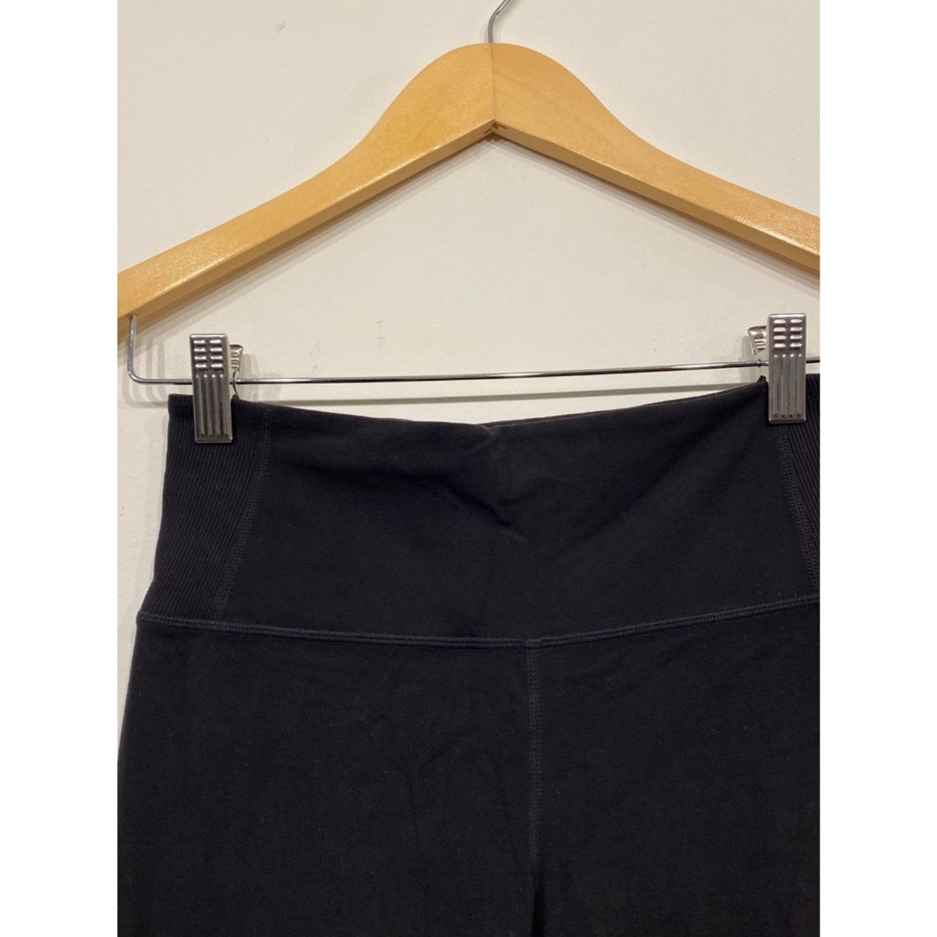 Athleta Athleta Barre Skinny Flare In Powervita Leggings in Black Si Size 24" / US 00 / IT 34 - 4 Thumbnail