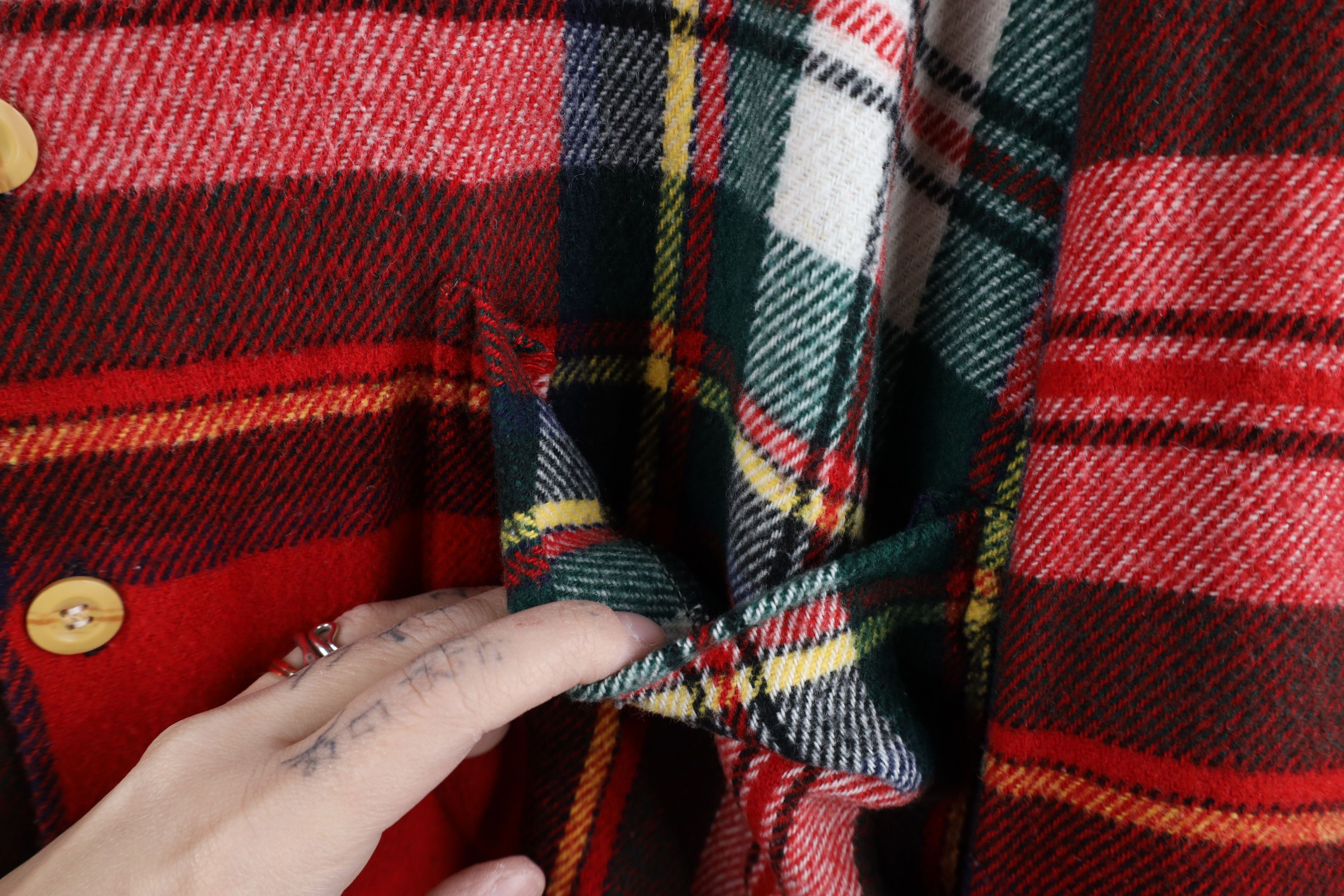 Vintage Vintage 90s Streetwear Heavyweight Collared Button Shirt Size US XL / EU 56 / 4 - 6 Thumbnail