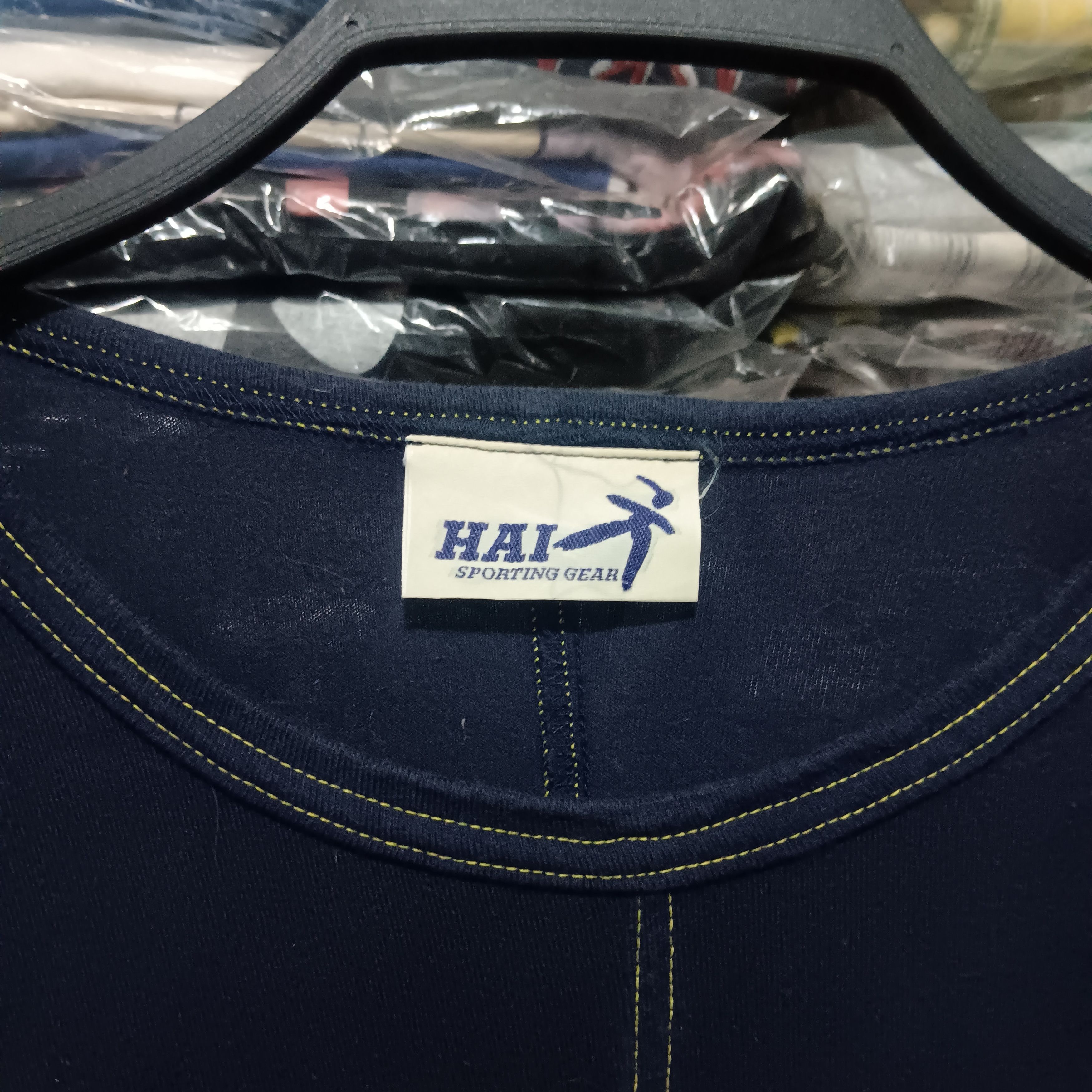Hai Sporting Gear Hai Sporting Gear 3 pocket long sleeve t-shirt Size US XL / EU 56 / 4 - 2 Thumbnail