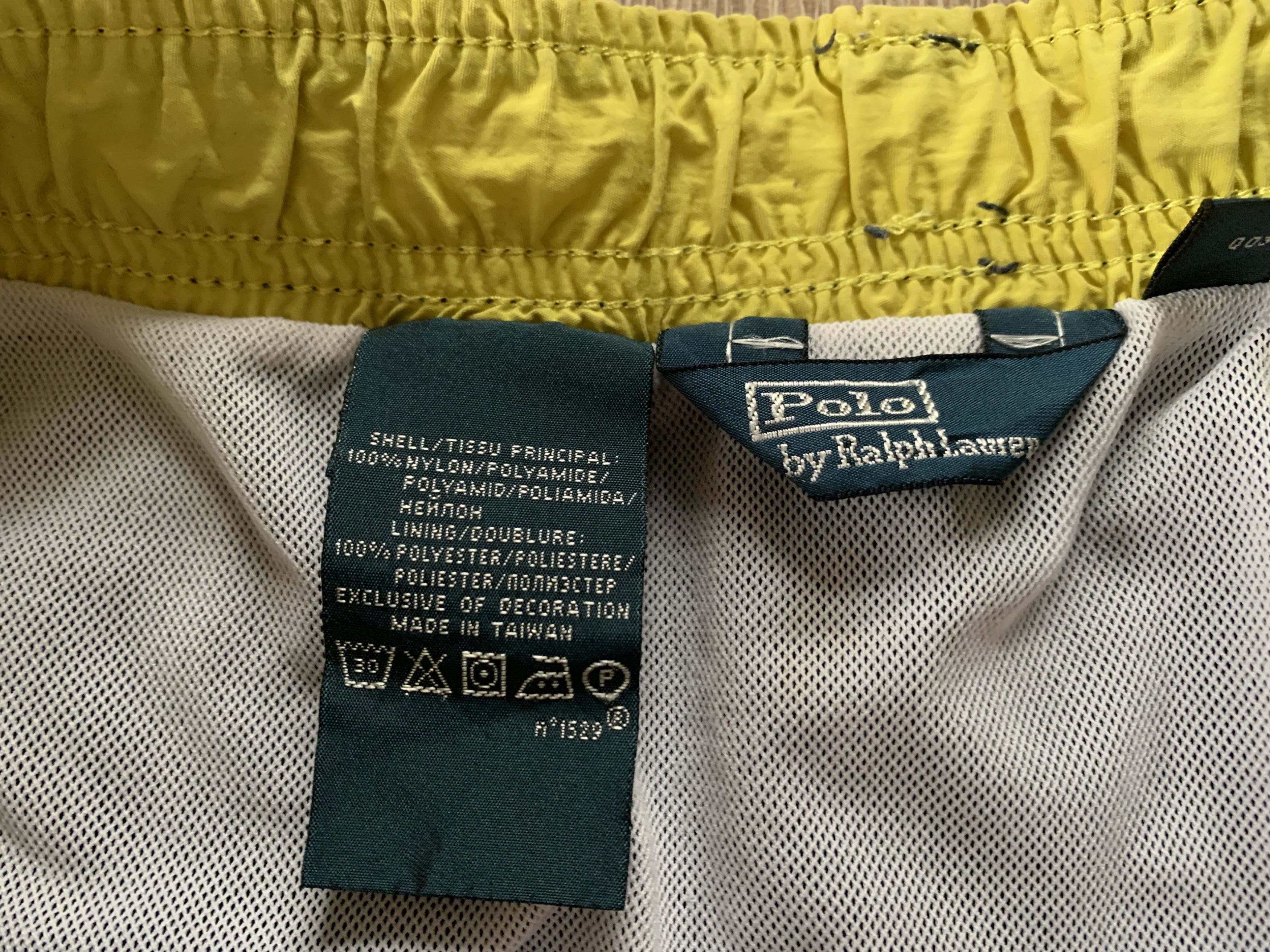 Polo Ralph Lauren × Ralph Lauren Polo Ralph Lauren Vintage Swim Shorts Size US 33 - 7 Thumbnail