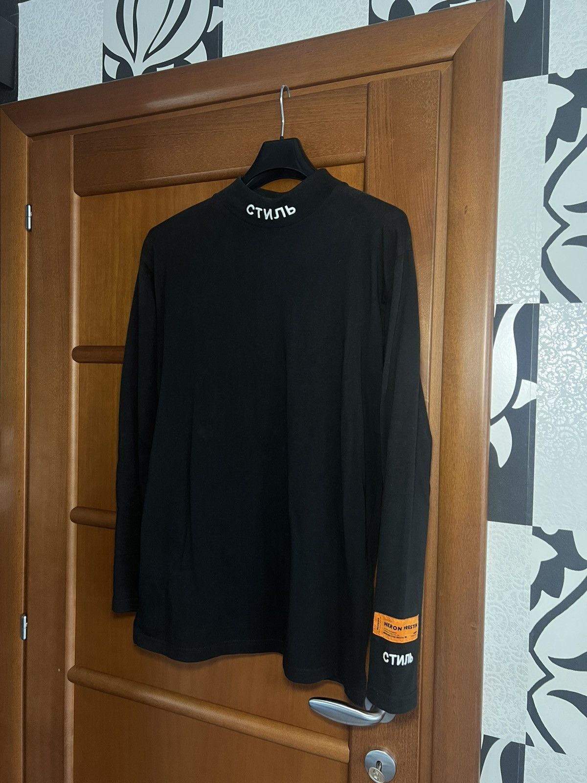 Heron Preston Offers🤝Heron Preston «Стиль» long sleeve with neck ✨ Size US L / EU 52-54 / 3 - 9 Thumbnail
