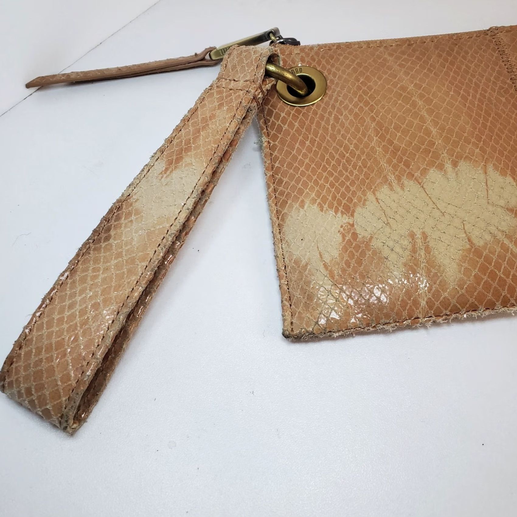 Vintage VINTAGE Hobo Wristlet Clutch Peach Pink Snakeskin Purse City Chic Retro Bag Medium Womens Size ONE SIZE - 2 Thumbnail