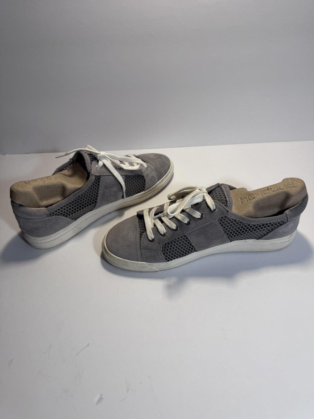 Vince Camuto Vince Camuto Women's Grey Sneaker Size 8 Suede Netted Mesh Size US 8 / IT 38 - 1 Thumbnail