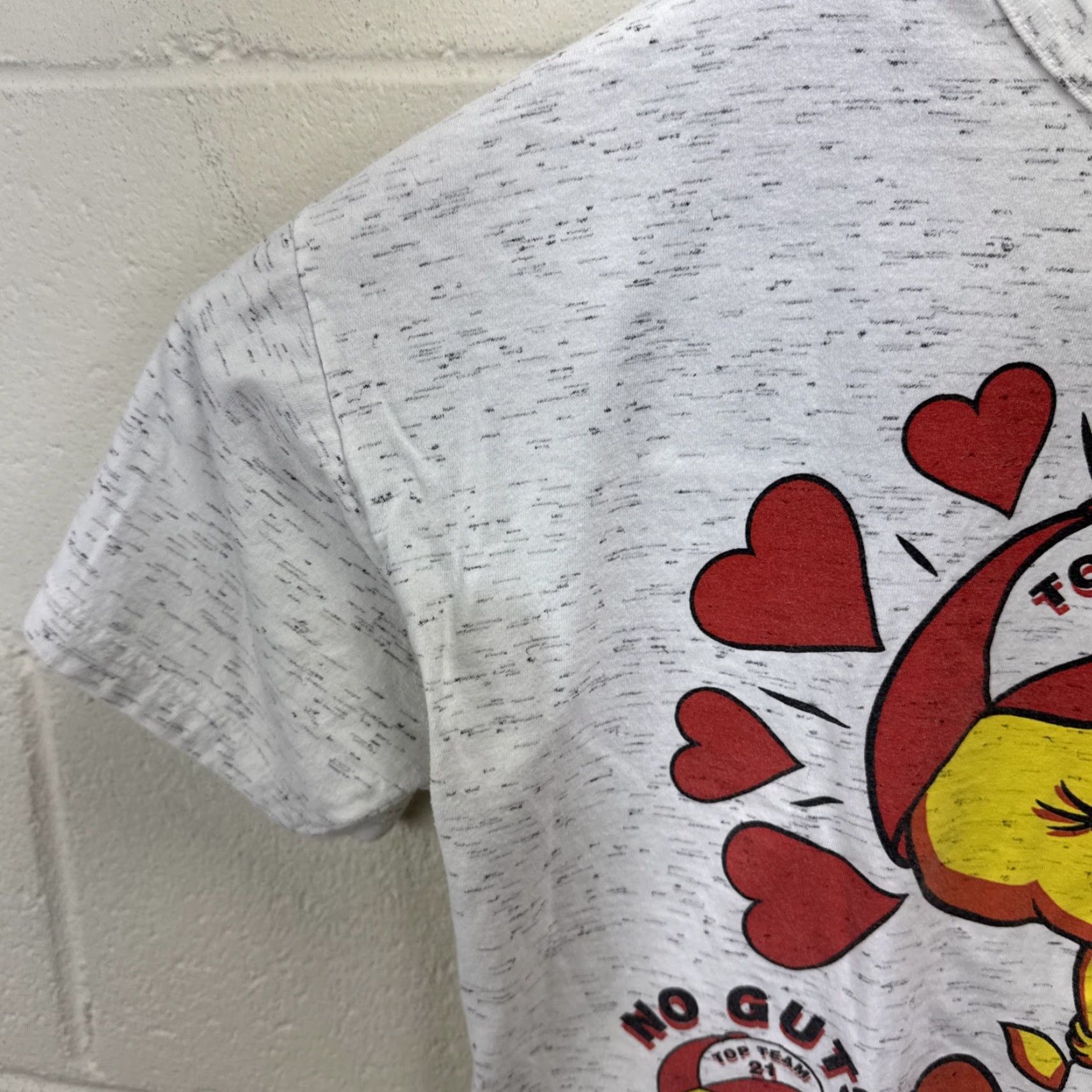 Champion VINTAGE Tweety Bird Looney Tunes T-Shirt Unisex Adults Medium Gray 90s Cartoon Logo 90s Size US M / EU 48-50 / 2 - 5 Thumbnail