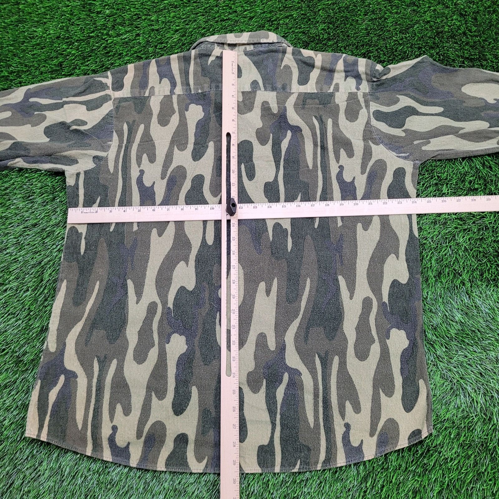 Sports Afield VTG 90s Sports Afield Camo Button Shirt XL M81 Woodland USA Size US XL / EU 56 / 4 - 9 Thumbnail