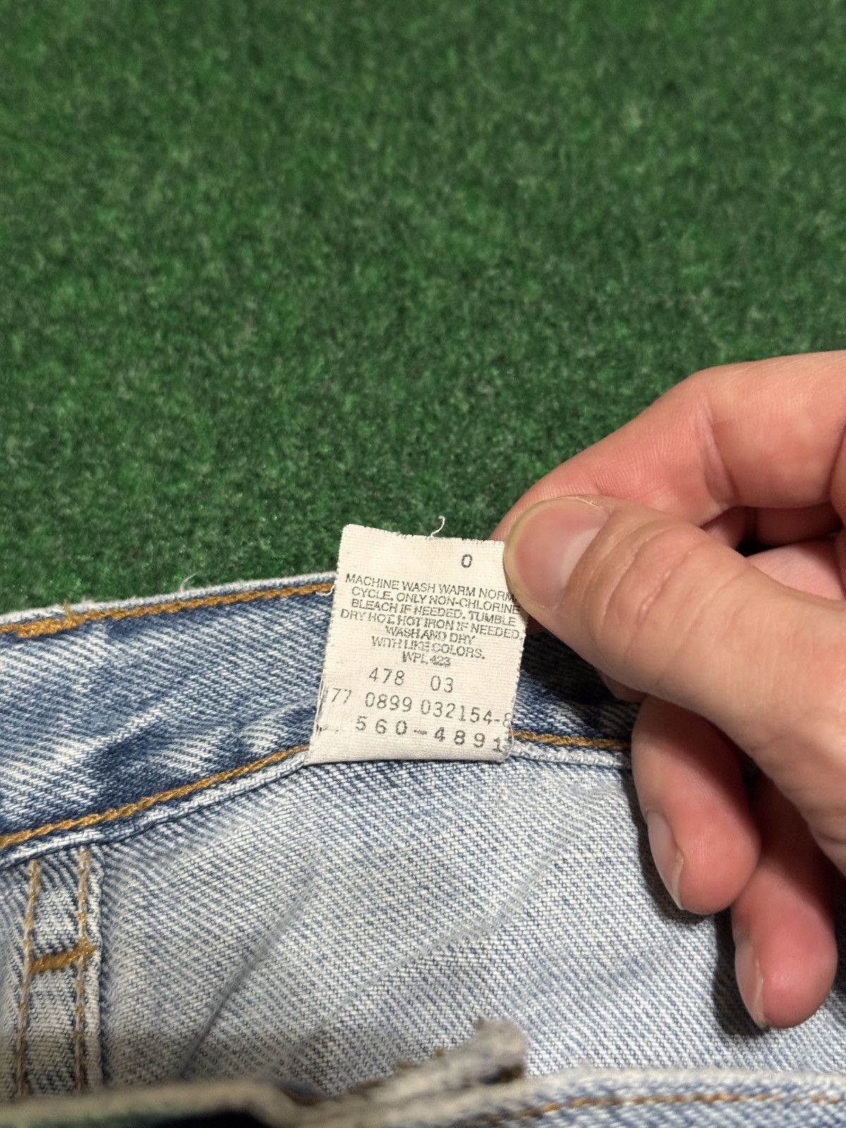 Levi's Vintage Clothing Levi’s 560 Loose Baggy Fit Grunge 34x32 Skater Jeans Size US 34 / EU 50 - 5 Thumbnail