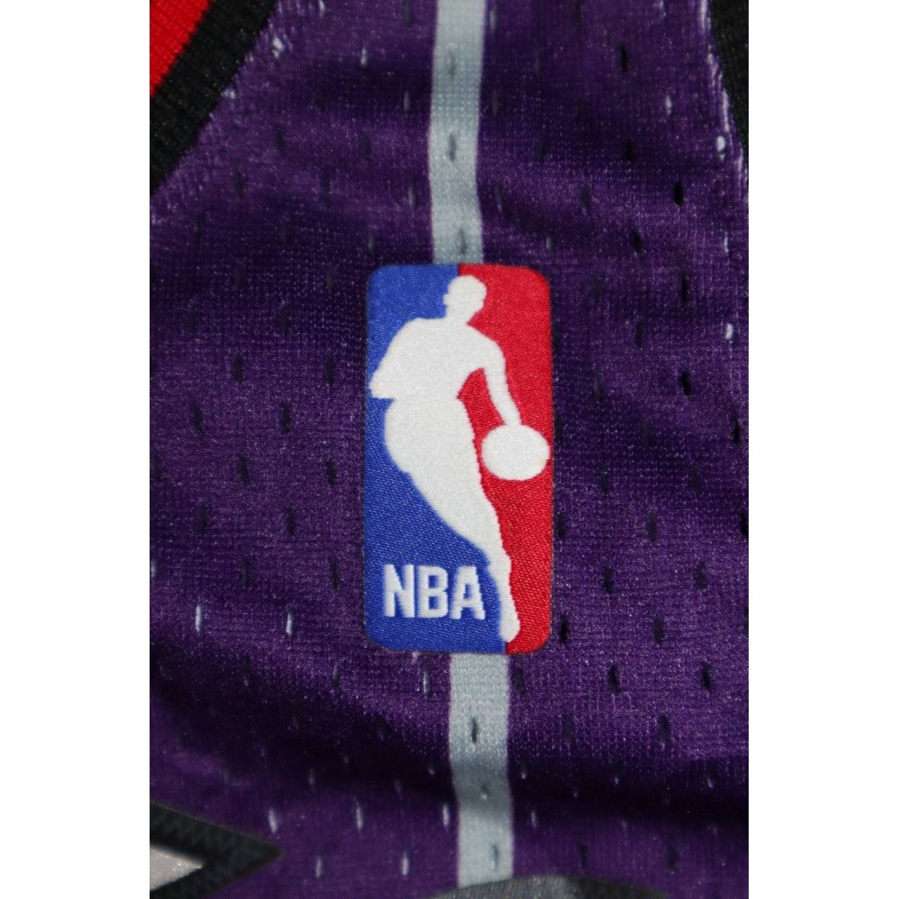 Mitchell & Ness Vince Carter #15 Toronto Raptors 1998-99 Mitchell & Ness Size US L / EU 52-54 / 3 - 8 Thumbnail