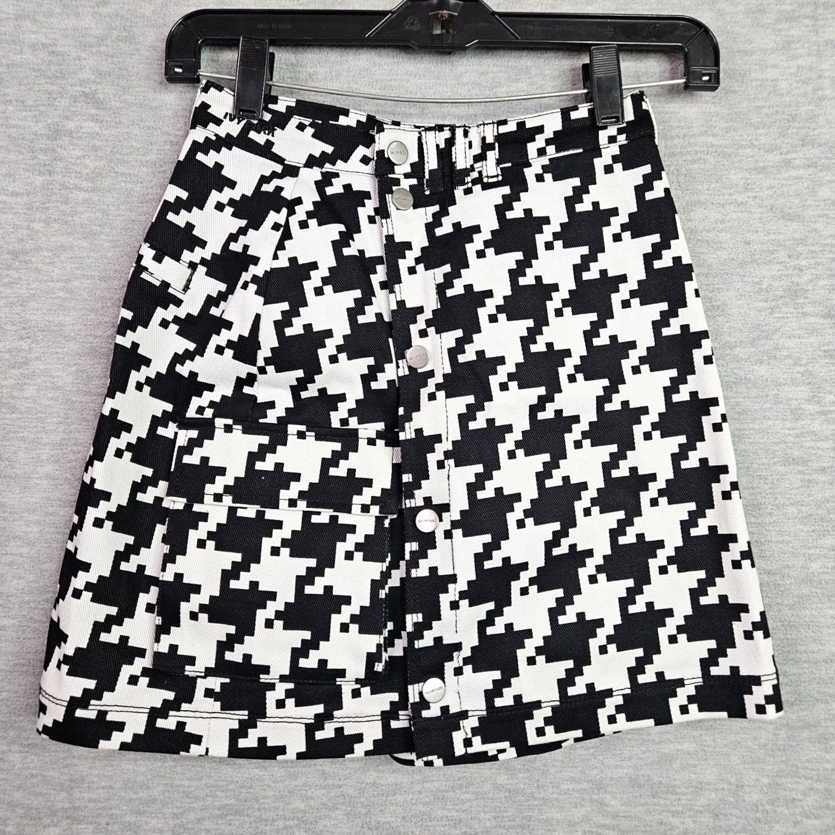Adidas Adidas Ivy Park Houndstooth Cargo Skirt XS UK 6 Multicolor Womens Size 26" / US 2 / IT 38 - 2 Thumbnail