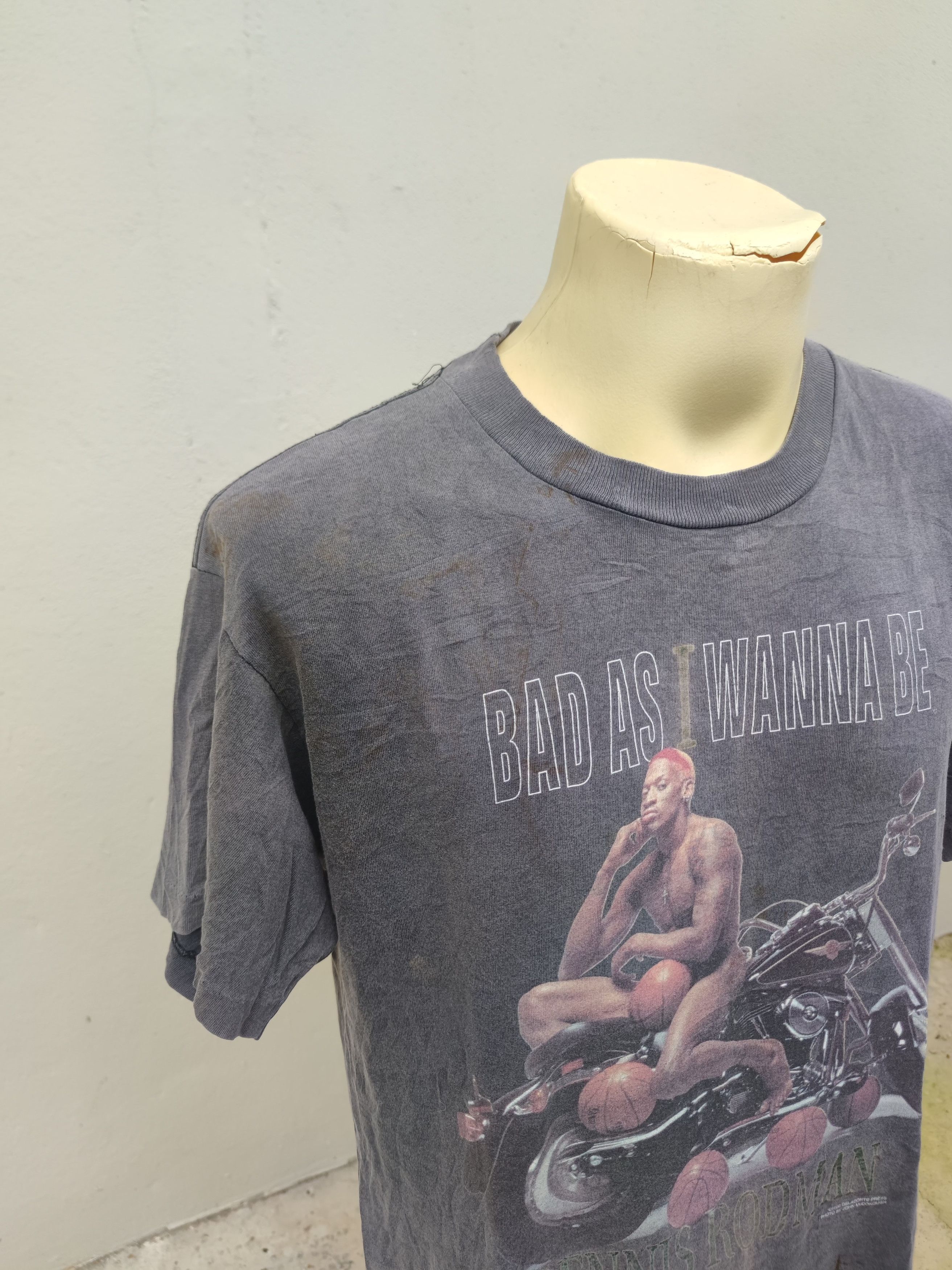 Vintage Vintage 1996 Dennis Rodman " Bad As I Wanna Be " Size US M / EU 48-50 / 2 - 3 Thumbnail