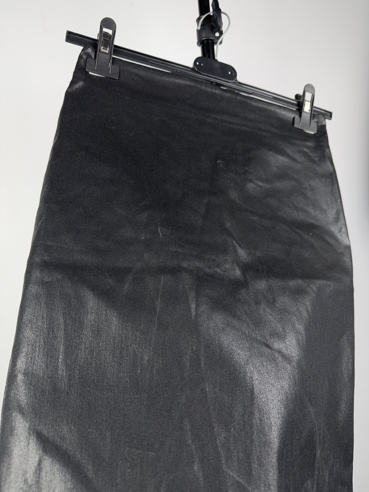 Allsaints Avant Garde AllSaints Black Coated Pencil Skirt UK 8 / US 4 Size 27" / US 4 / IT 40 - 4 Thumbnail