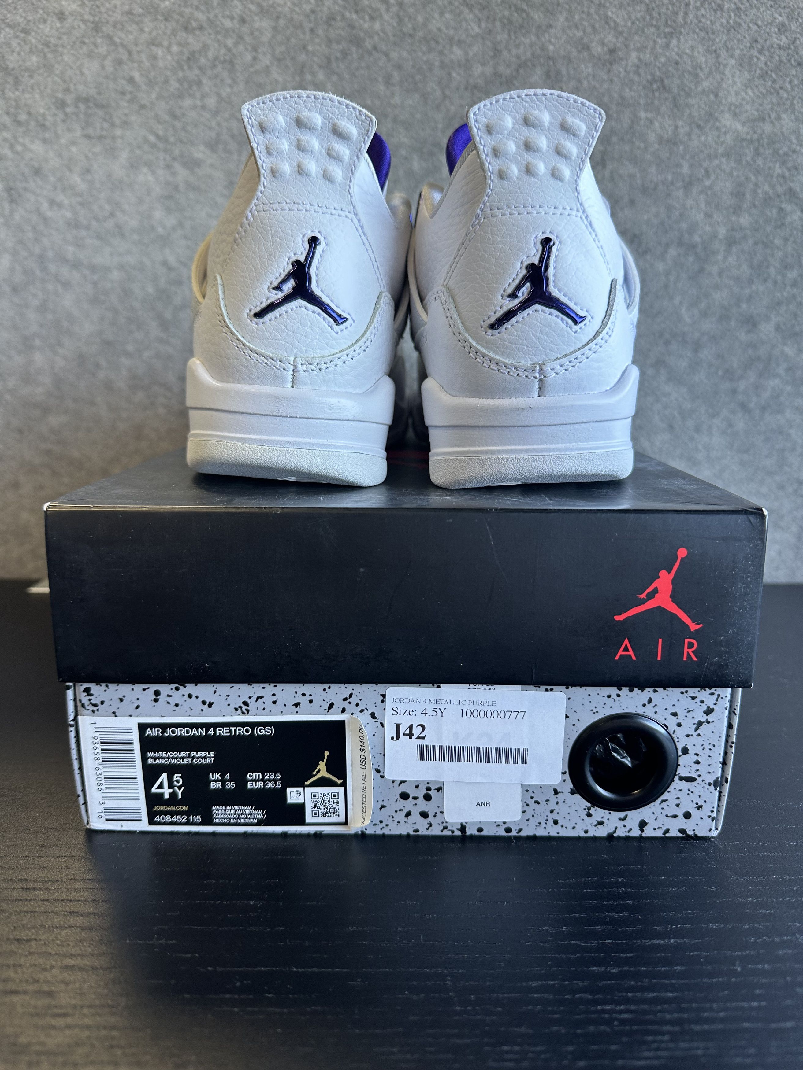 Jordan Brand Jordan 4 Retro Mettalic Purple (GS) Size US 6 / IT 36 - 2 Thumbnail