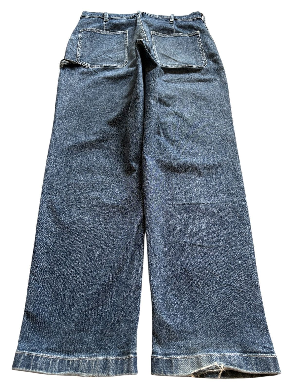 Japanese Brand × Jun Takahashi × Uniqlo Vintage Uniqlo Carpenter Blue Wash Distressed Rip Loose Jean Size US 32 / EU 48 - 2 Thumbnail