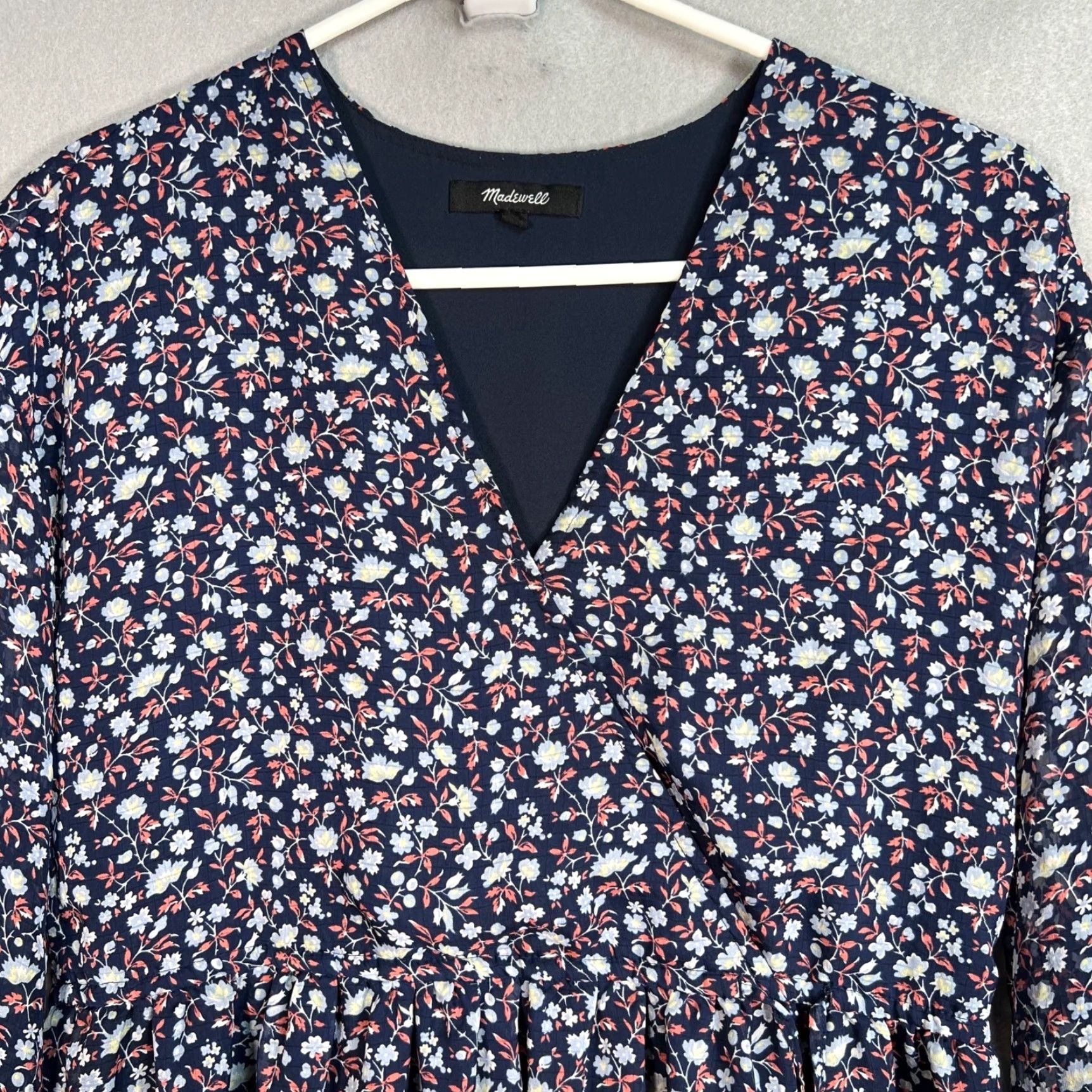 Madewell VINTAGE Madewell Womens XS Floral Print V-Neck Midi Dress Long Sleeve Tiered Skirt Size XS / US 0-2 / IT 36-38 - 5 Thumbnail