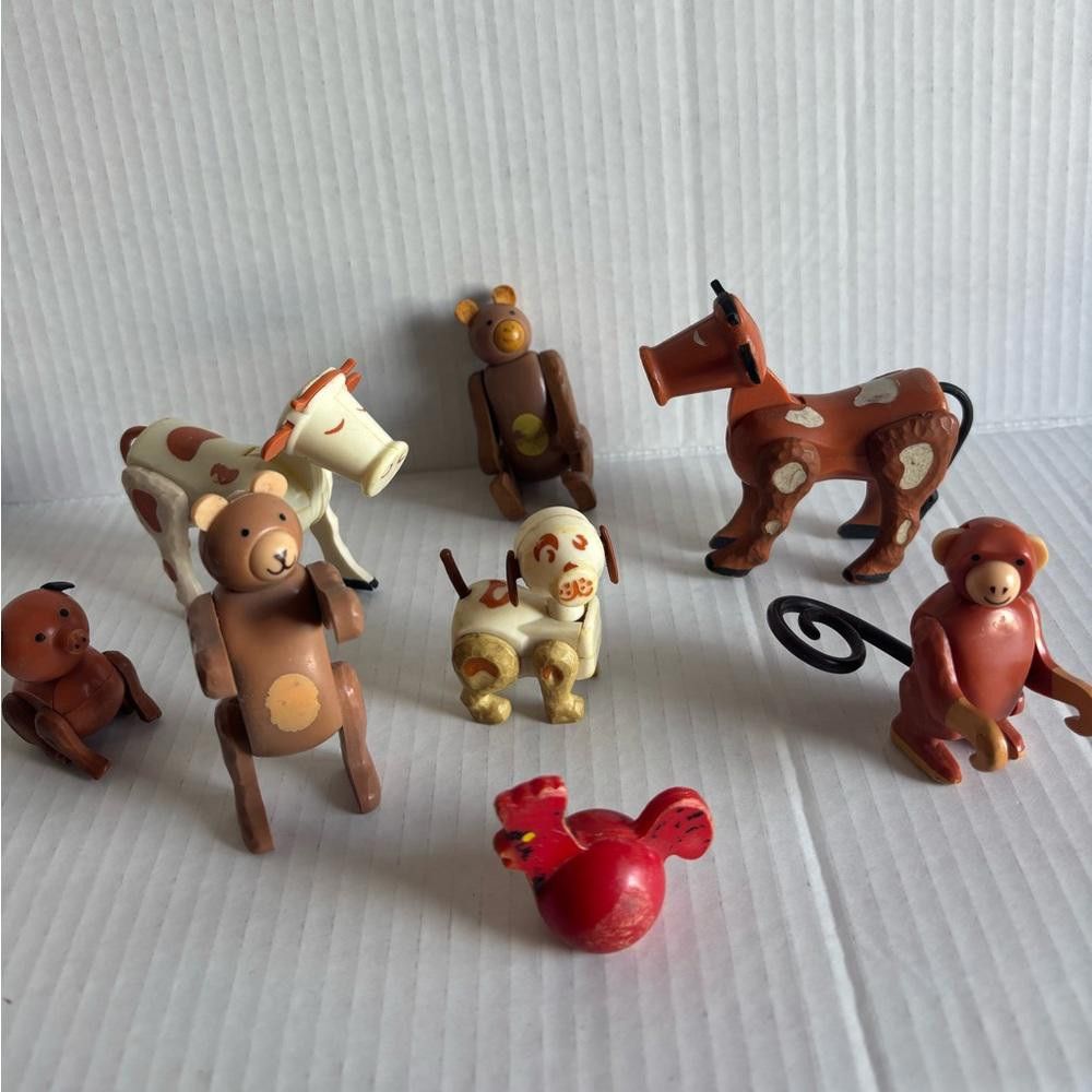 Designer Fisher Price Little People Vintage 1967 Family Farm 8 Pieces Size ONE SIZE - 2 Thumbnail