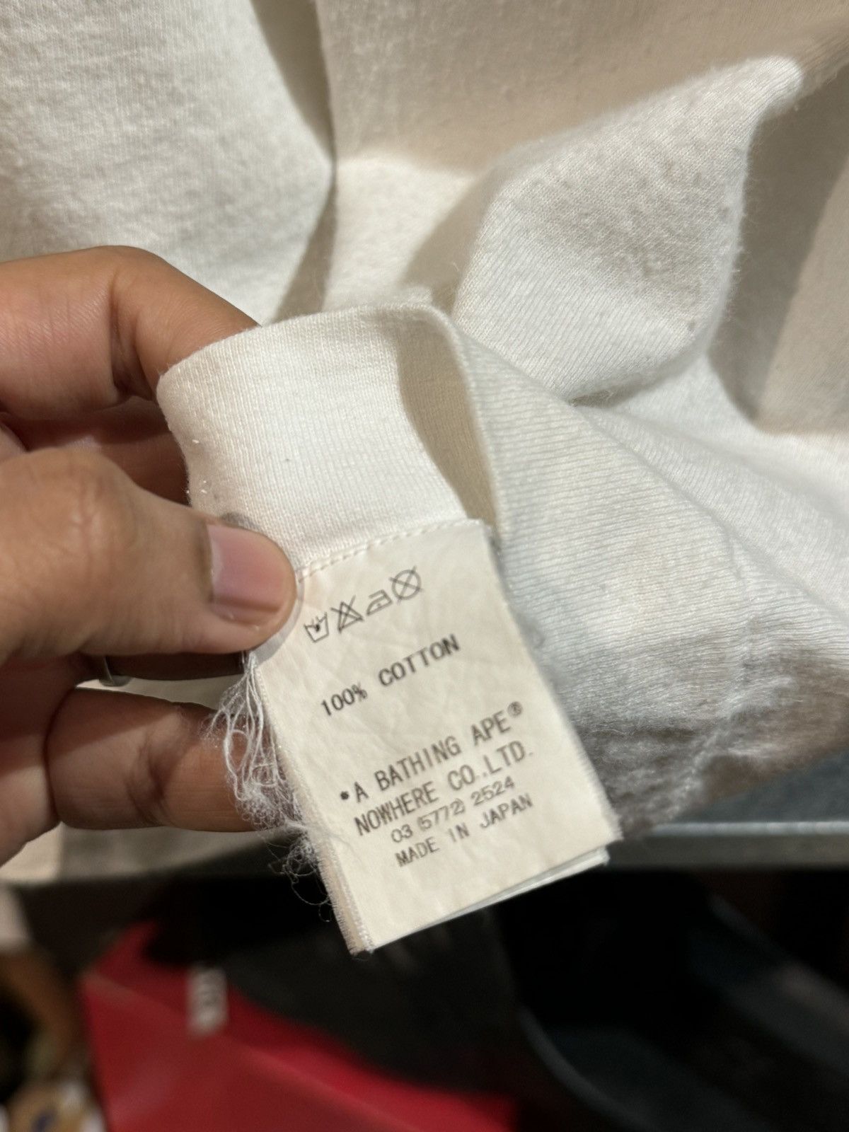 Bape × Kaws Vtg A Bathing Ape BAPE x Kaws Baby Milo Ringer White Tee Size US M / EU 48-50 / 2 - 8 Thumbnail
