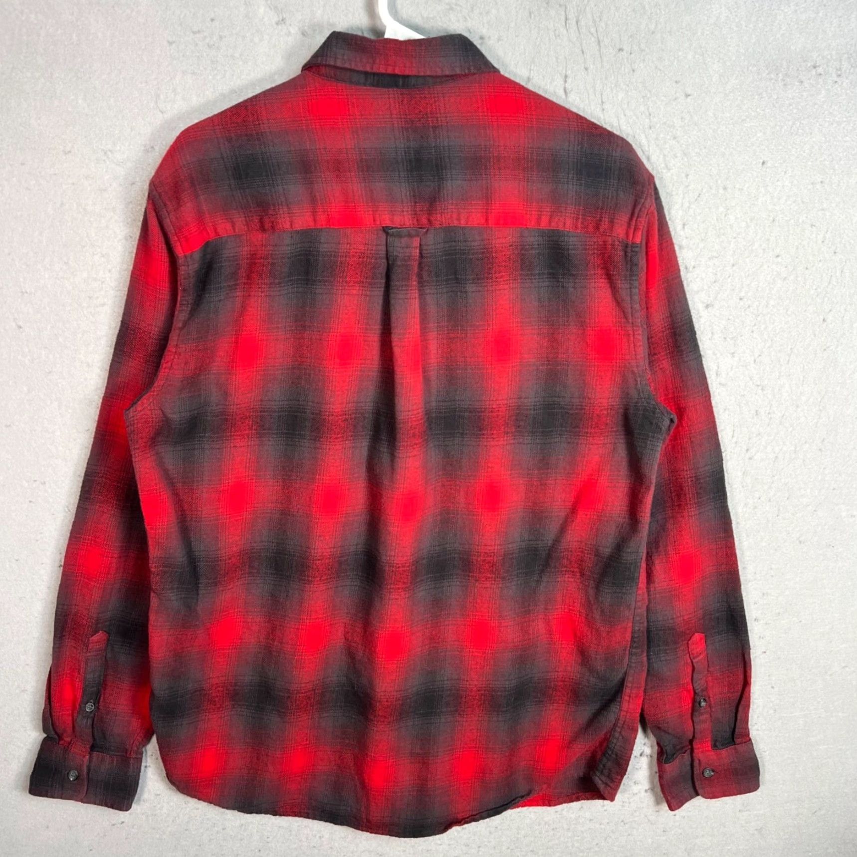 Topman Topman Shirt Plaid Button-Up Long Sleeve Cotton Flannel Red Black Adult Large Mens” Size US L / EU 52-54 / 3 - 2 Thumbnail
