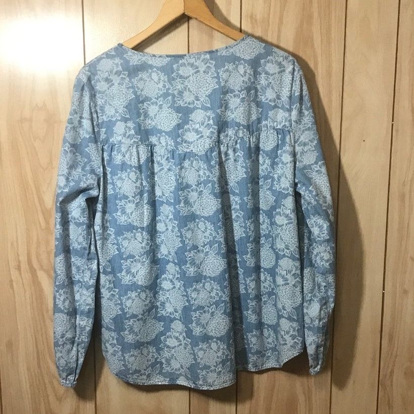 Faded Glory Faded Glory Blue Floral V-Neck Long Sleeve Top XL Size XL / US 12-14 / IT 48-50 - 2 Thumbnail