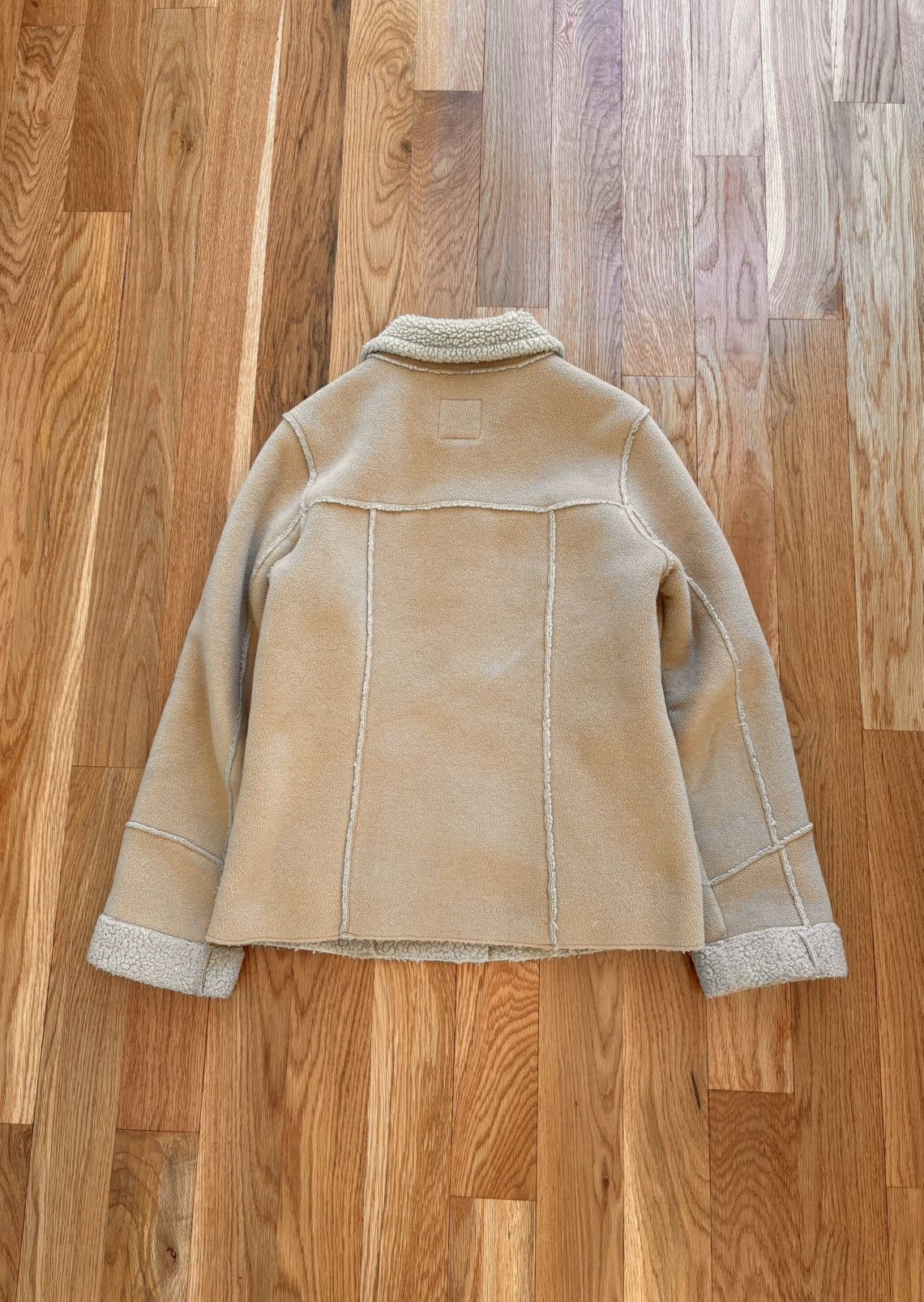 Old Navy Old Navy Vintage Y2K Faux Sherpa Tan Shearling Jacket M Size M / US 6-8 / IT 42-44 - 3 Thumbnail