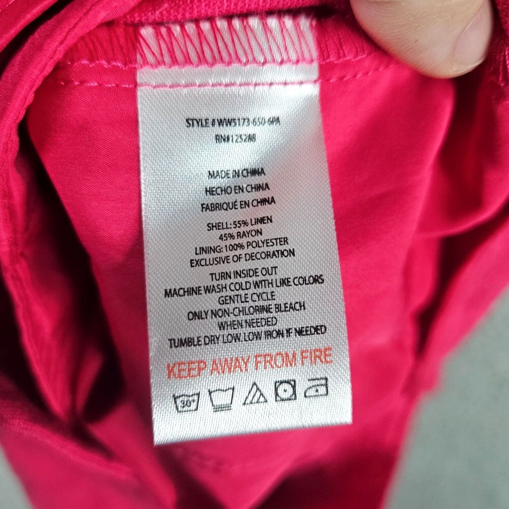 Jason Wu JASON WU Women's Pleated Fuscia Linen Blend Rayon Short Size 2 Shirt Adult Pink Regular Flatfront Pleated Slim Type: None Size 26" / US 2 / IT 38 - 6 Thumbnail
