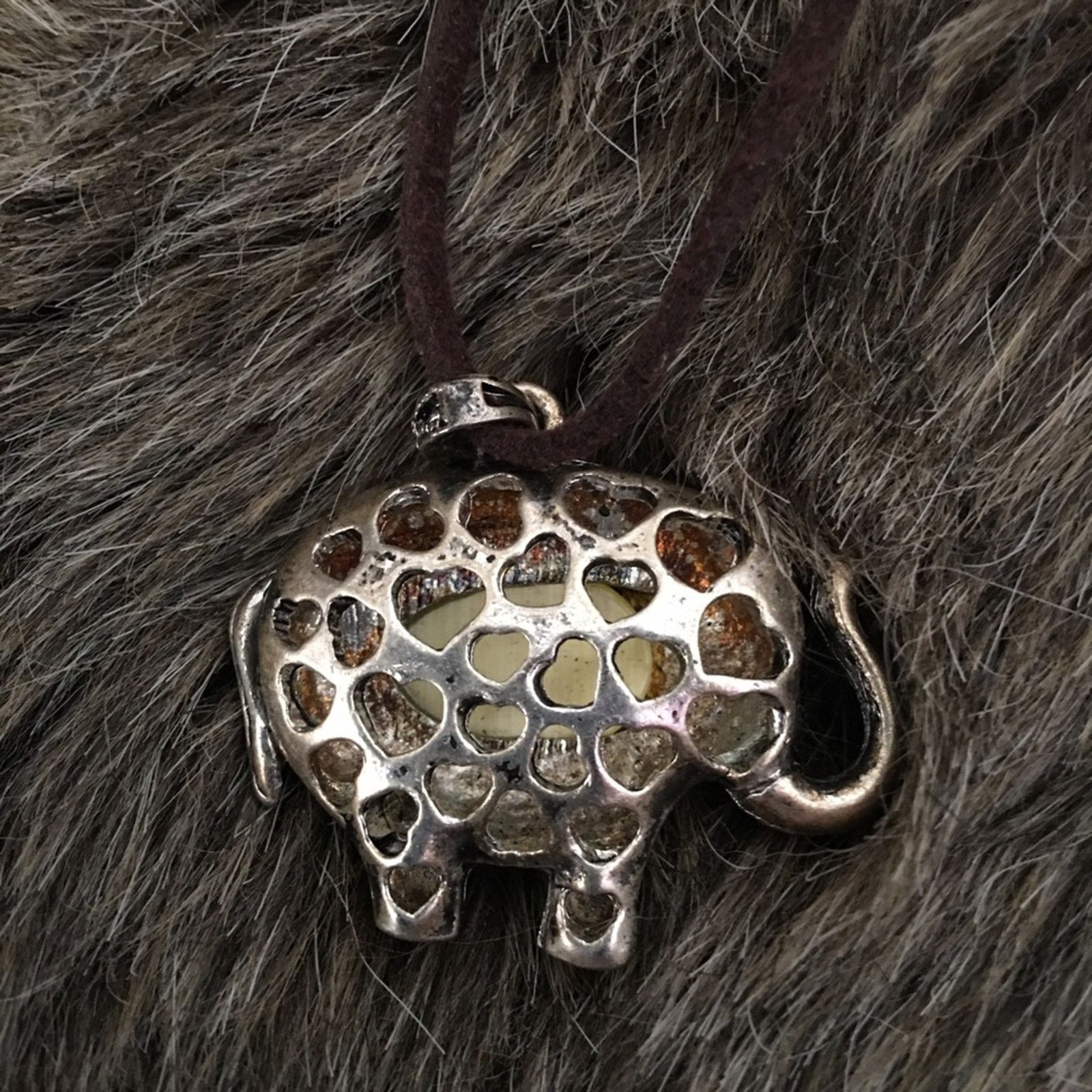 Jewelry Lucky elephant cat eye cabochon sparkle necklace Size ONE SIZE - 8 Thumbnail