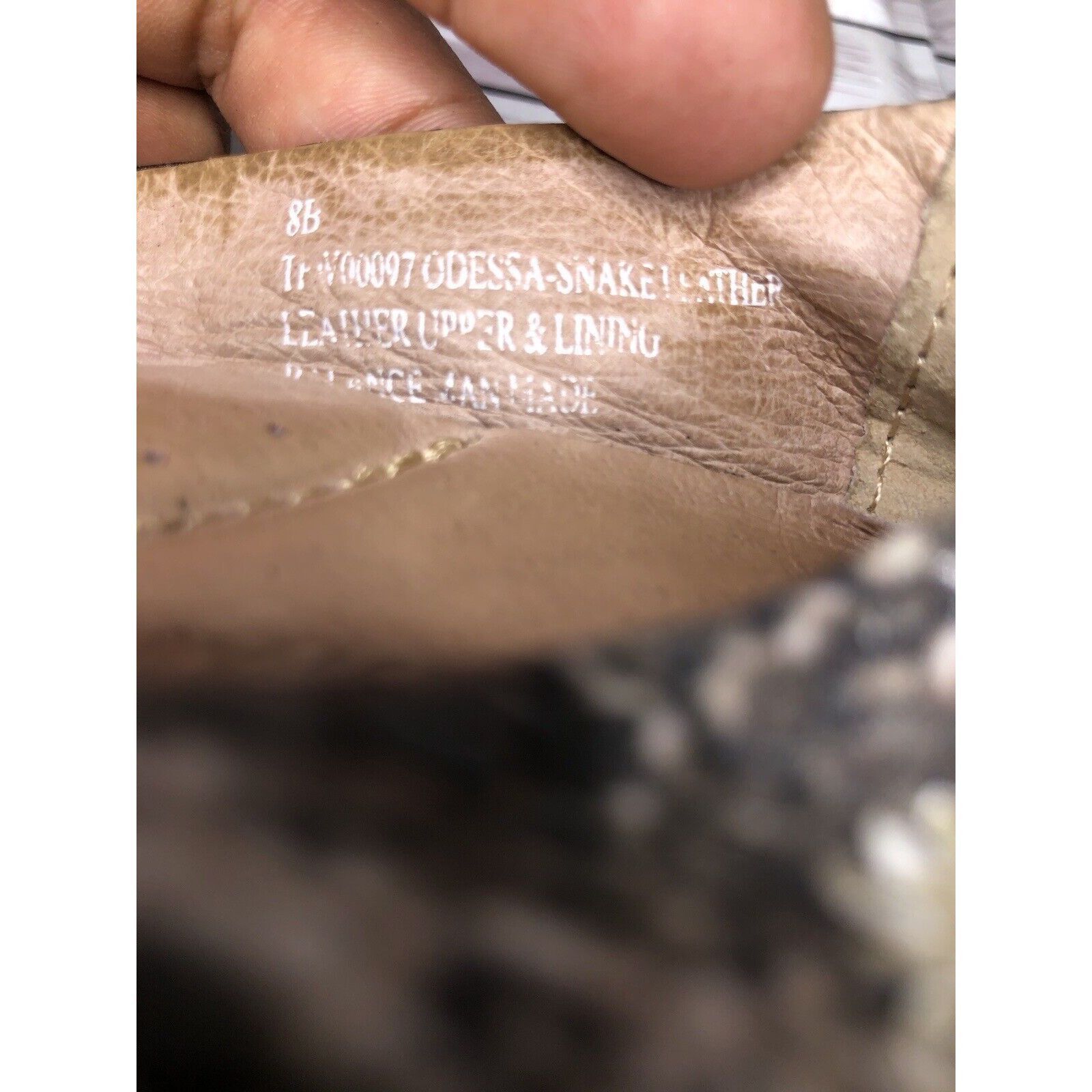 Tommy Bahama Tommy Bahama Odesa Ivory Black Leather Snake Skin Ballet Fla Size US 8 / IT 38 - 13 Thumbnail
