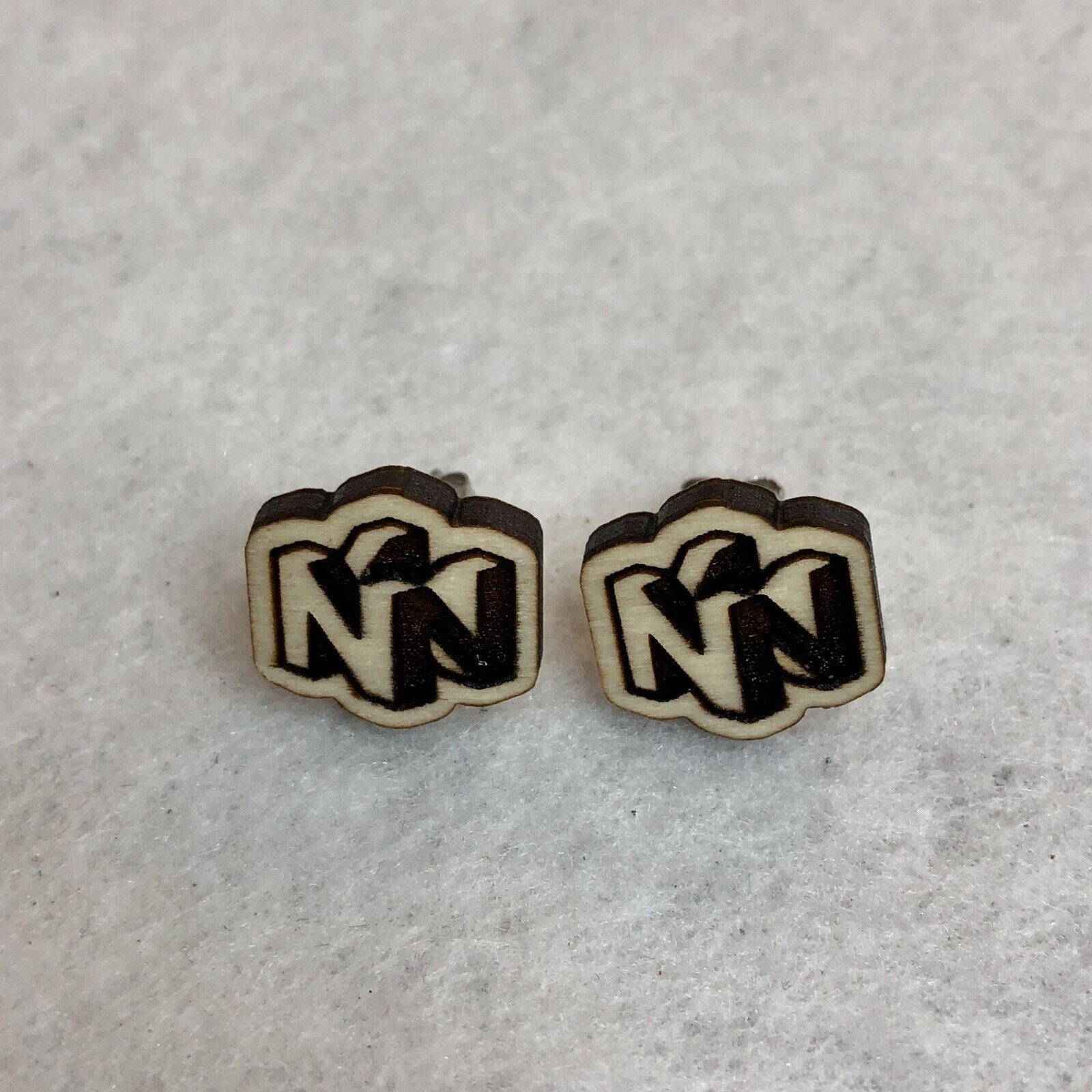 Nintendo Nintendo 64 Logo Wood Stud Earrings Size ONE SIZE - 3 Thumbnail