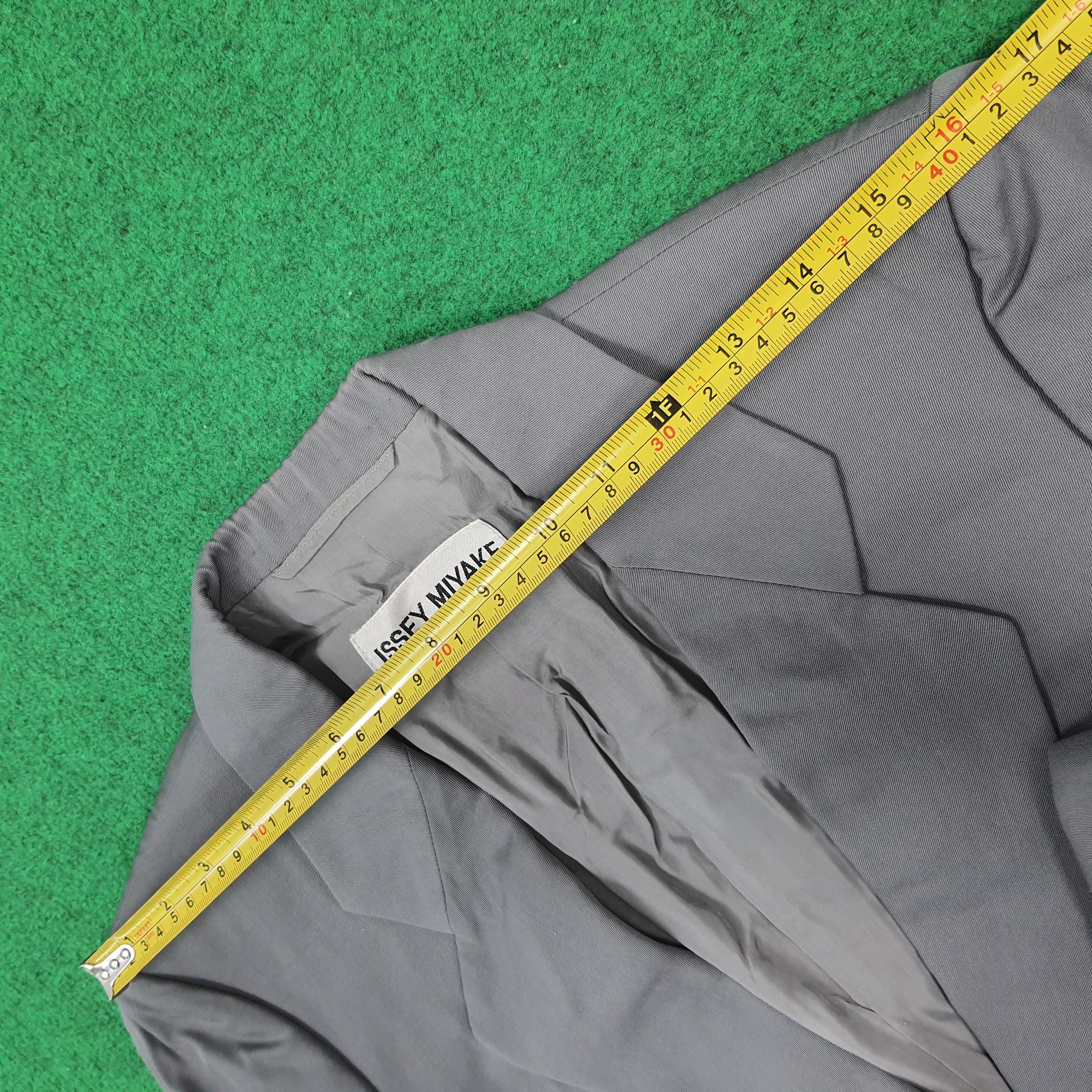 Issey Miyake Vintage Issey Miyake Japan Coat Blazer C307N18 Size M / US 6-8 / IT 42-44 - 9 Thumbnail