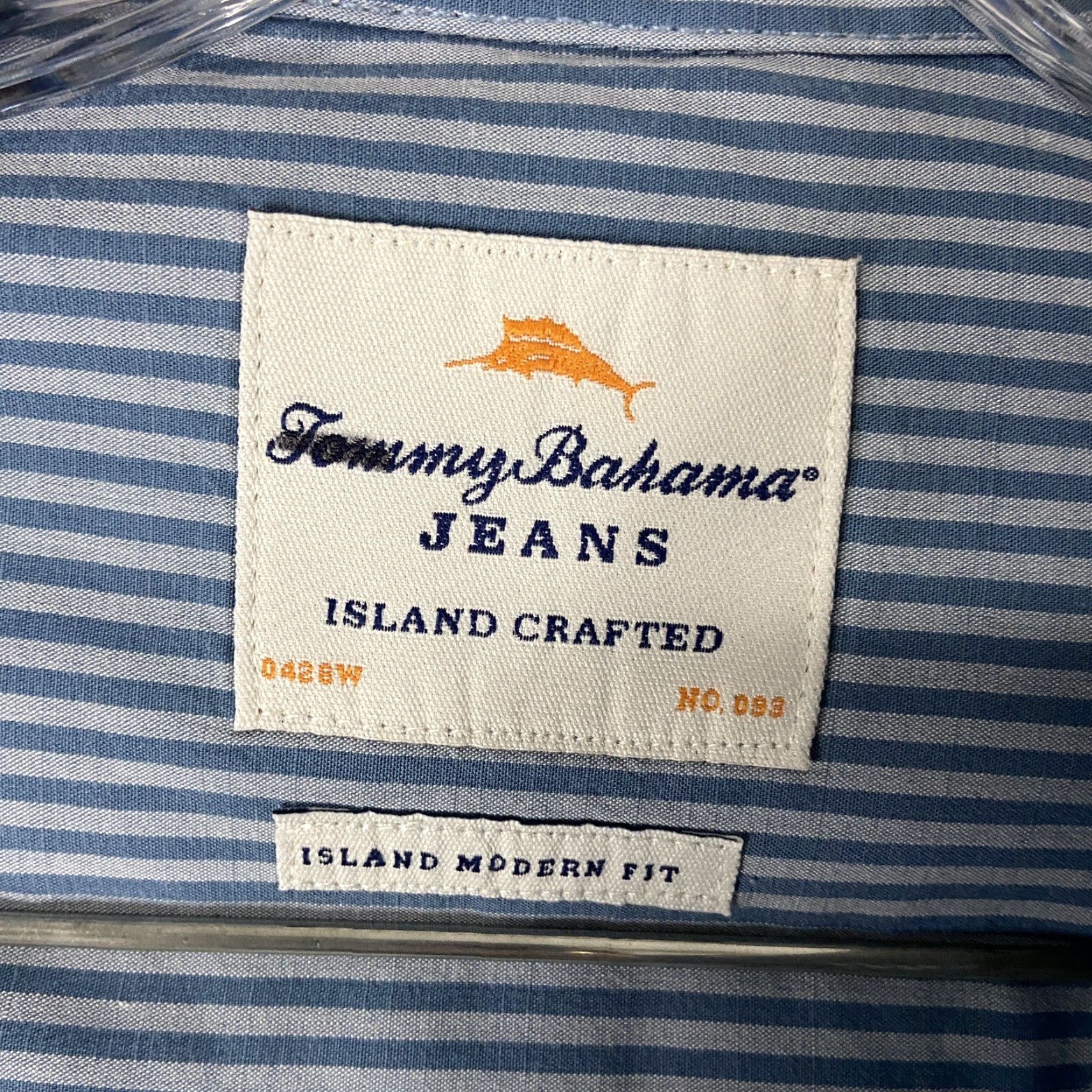 Tommy Bahama VINTAGE? No. Tommy Bahama Shirt Men Long Sleeve L Blue Striped Button-Up Casual Shirt Size US L / EU 52-54 / 3 - 6 Thumbnail