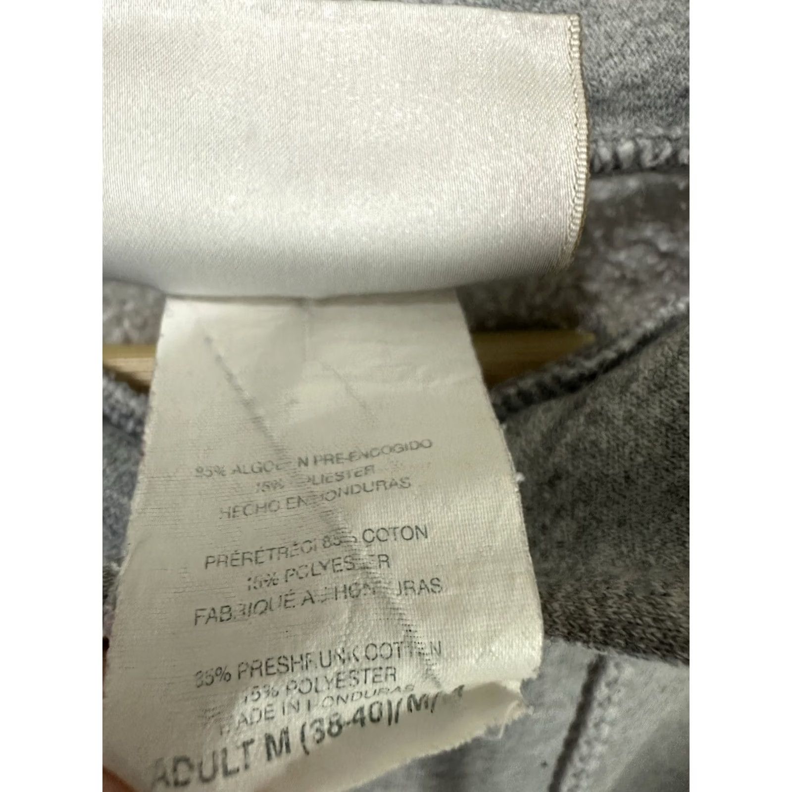 Hanes VTG Wake Forest Demon Deacons School Of Medicine Center Hit Hoodie Sweatshirt M Hanes Gray Pullover Med Ncaa acc rare Mens XS-XL? Size US M / EU 48-50 / 2 - 6 Thumbnail