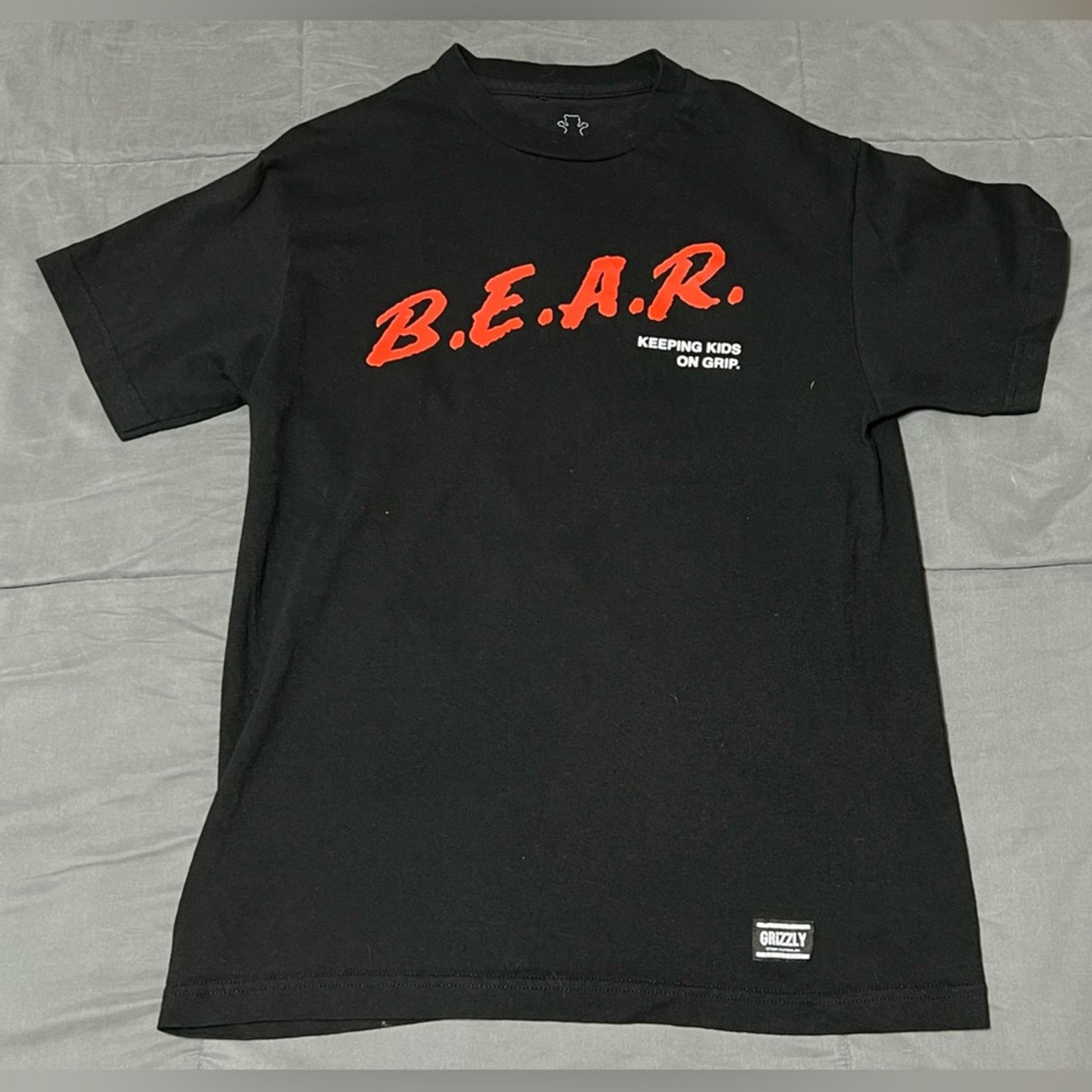 Grizzly Griptape Grizzly Griptape B.E.A.R Dare shirt Torey Pudwill Skateboard Size US M / EU 48-50 / 2 - 1 Thumbnail