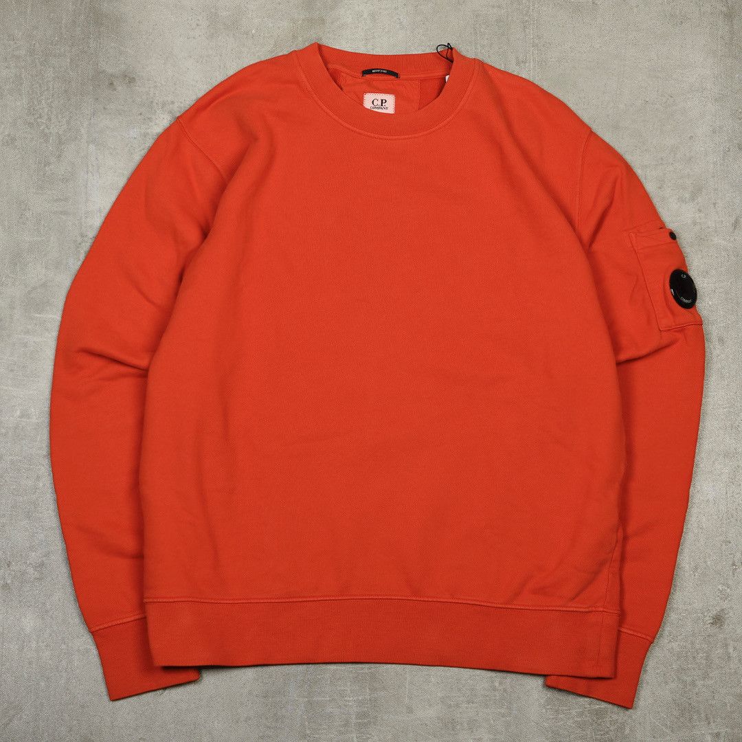 Cp company lens crew neck sweatshirt best sale