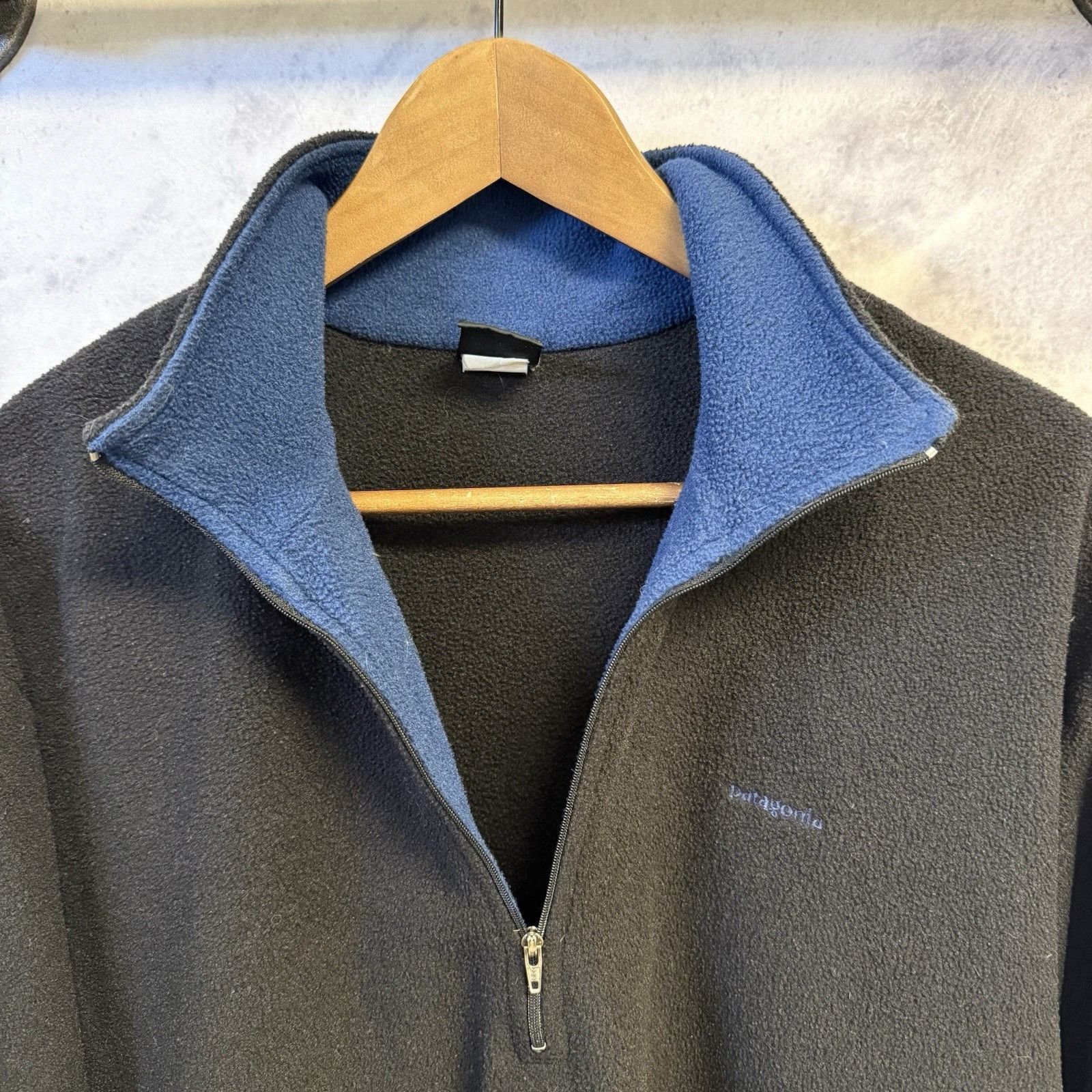 Patagonia Vintage Patagonia Capilene Fleece Jacket Mens XL 24x29 Black Size US XL / EU 56 / 4 - 3 Thumbnail