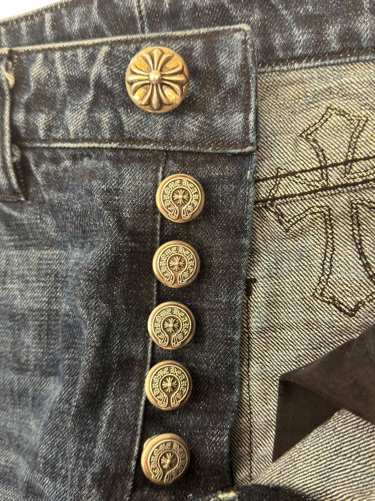 Chrome Hearts Chrome Hearts Denim Cross Patch On Denim Jeans Size 25" / US 0 / IT 36 - 10 Thumbnail