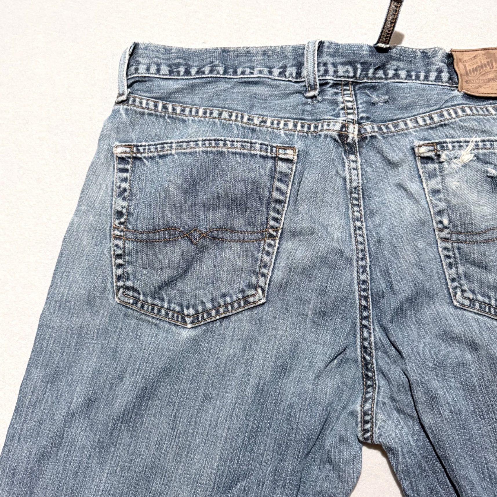 Lucky Brand Lucky Brand Jeans Men Blue Denim Frayed Distressed Classic-Fit Straight 34 Size US 34 / EU 50 - 7 Thumbnail
