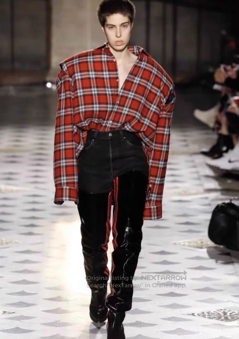 Vetements VETEMENTS Ring Shoulder Flannel Cotton Coat Size US S / EU 44-46 / 1 - 9 Thumbnail