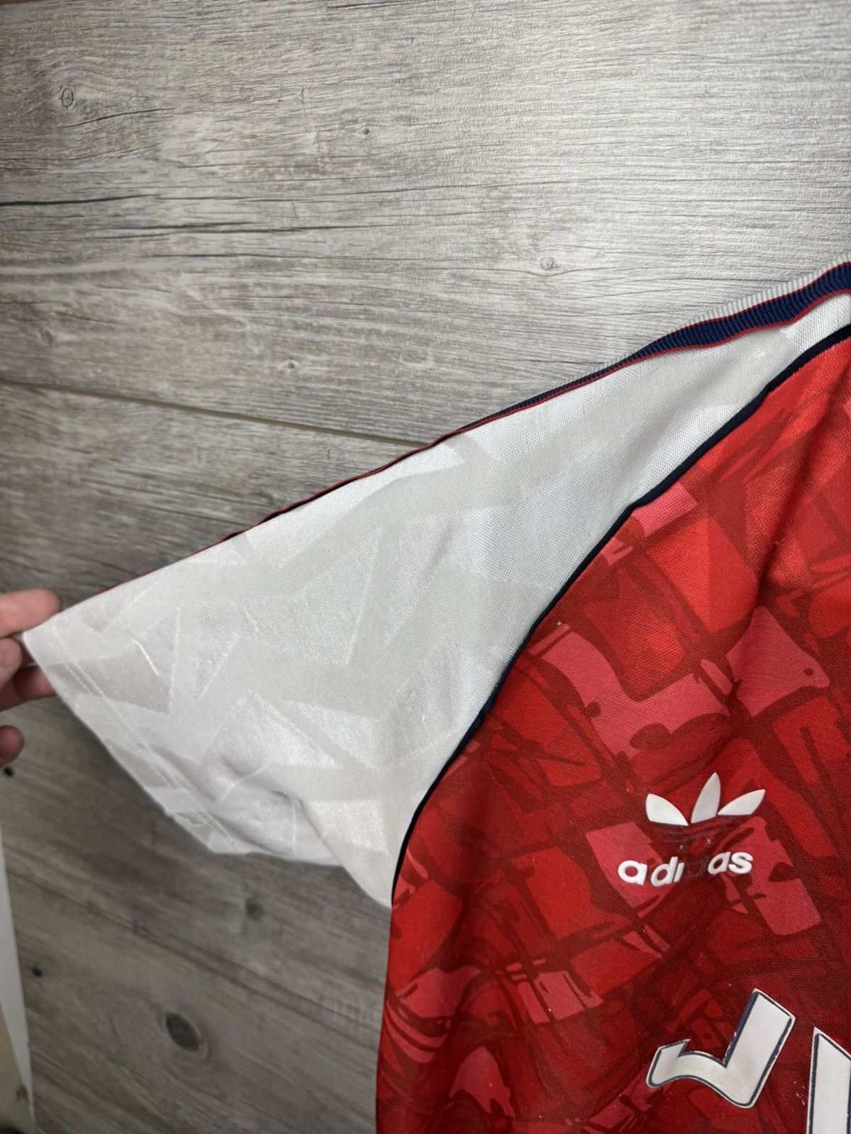 Japanese Brand Arsenal Adidas JVC Vintage Jersey Shirt Mens 1990 1991 1992 Size US L / EU 52-54 / 3 - 9 Thumbnail