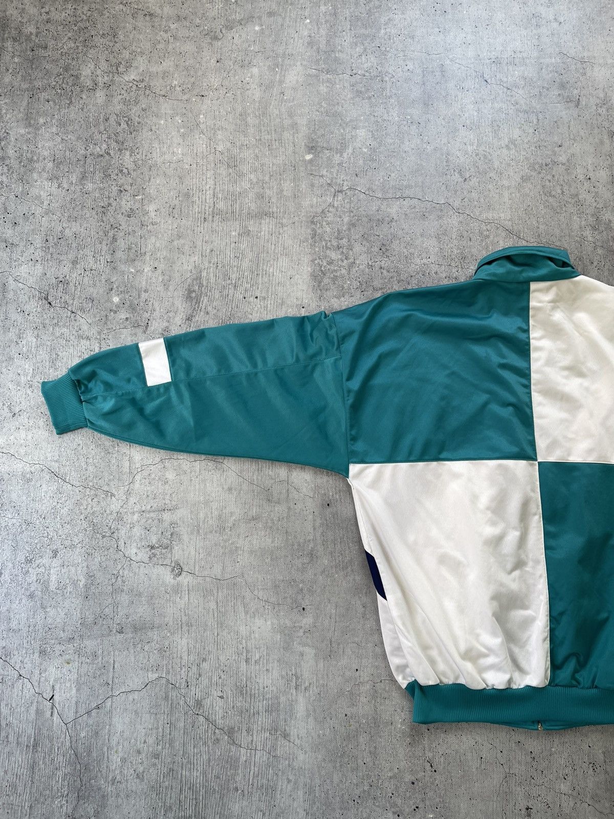 Adidas Adidas Vintage Track Suit Jacket 90s Embroidered Logo Size US XL / EU 56 / 4 - 10 Thumbnail