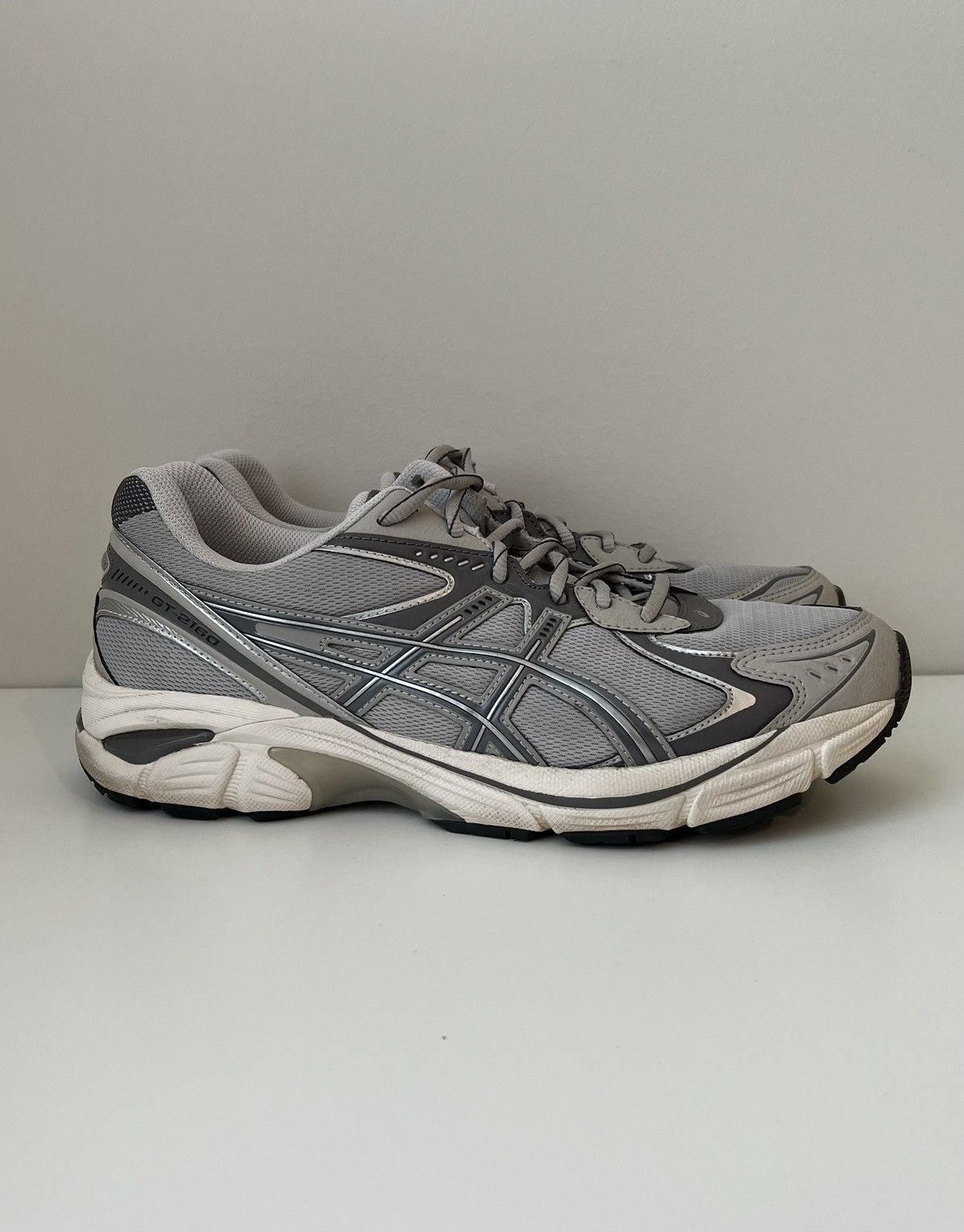 Asics Asics GT 2160 Size US 9.5 / EU 42-43 - 1 Thumbnail