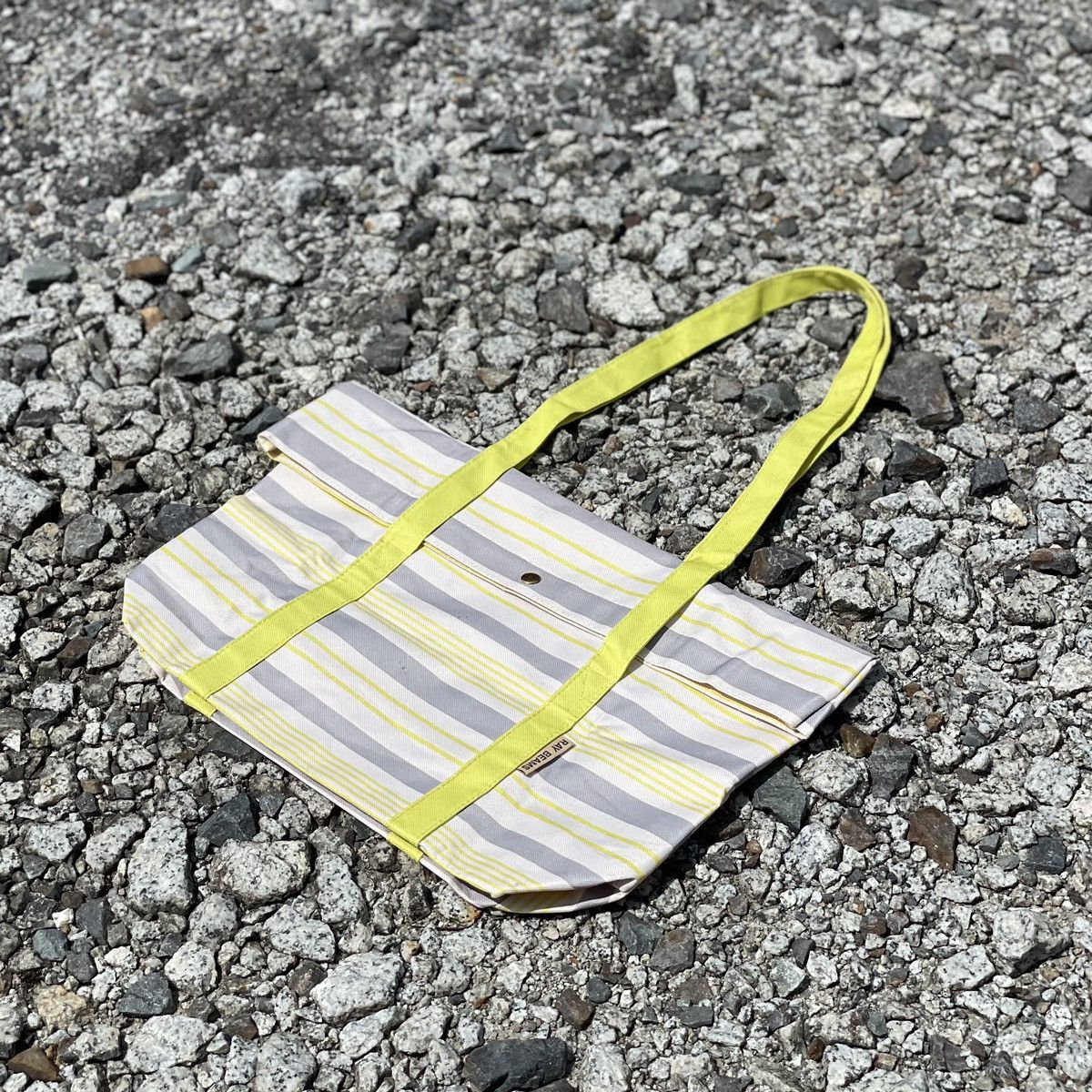 Beams Plus × Japanese Brand Ray Beams Flip Button Tote Bag Size ONE SIZE - 2 Thumbnail