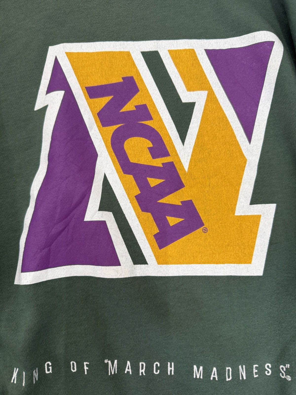 NCAA 🔥 Classic NCAA March Madness Graphic Sweat College Sports Size US M / EU 48-50 / 2 - 12 Thumbnail