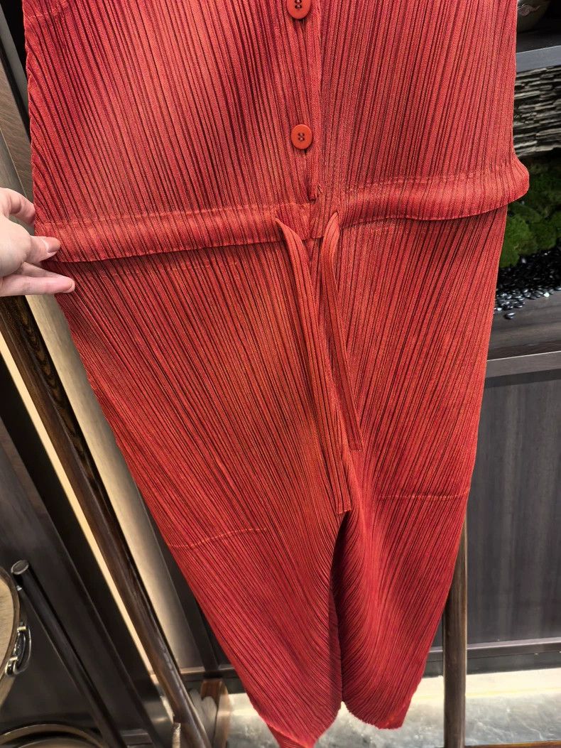 Issey Miyake issey miyake size:1 Red jumpsuit 2506-Nextarrow Size 42" / US 20 - 4 Thumbnail