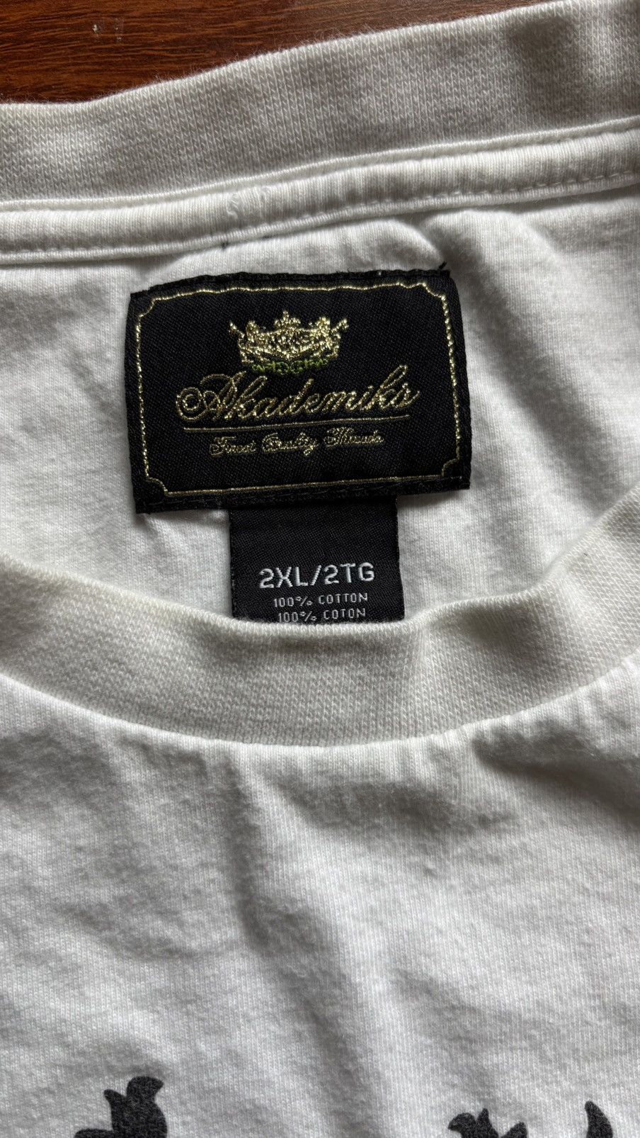 Akademiks 2XL - Y2K Akademiks Suede tee w Embroidery Size US XXL / EU 58 / 5 - 4 Thumbnail