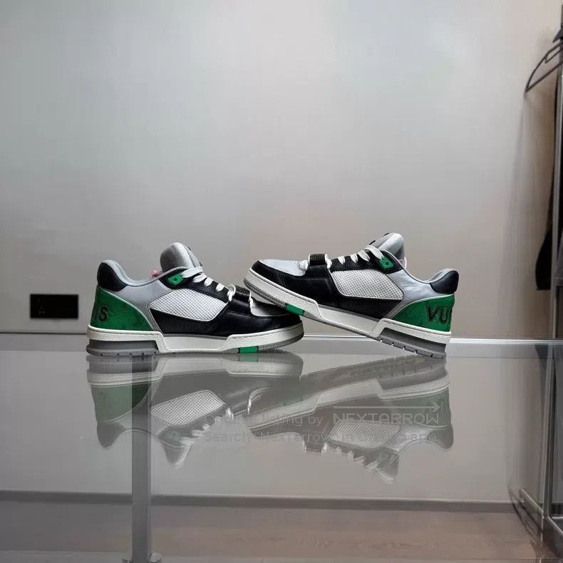 Louis Vuitton Louis Vuitton Trainer Black and Green Velcro shoes Size US 7 / EU 40 - 4 Thumbnail