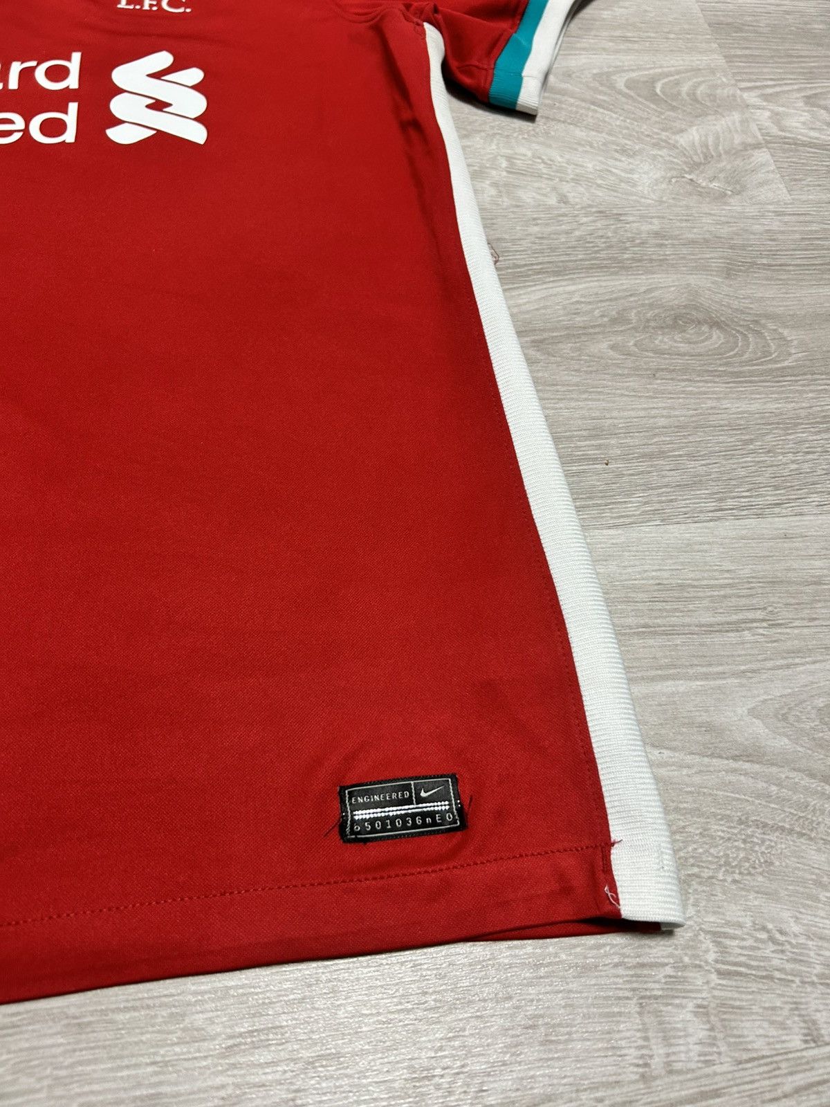 Nike Nike Soccer Jersey FC Liverpool 2020/21 away size M Size US M / EU 48-50 / 2 - 8 Thumbnail